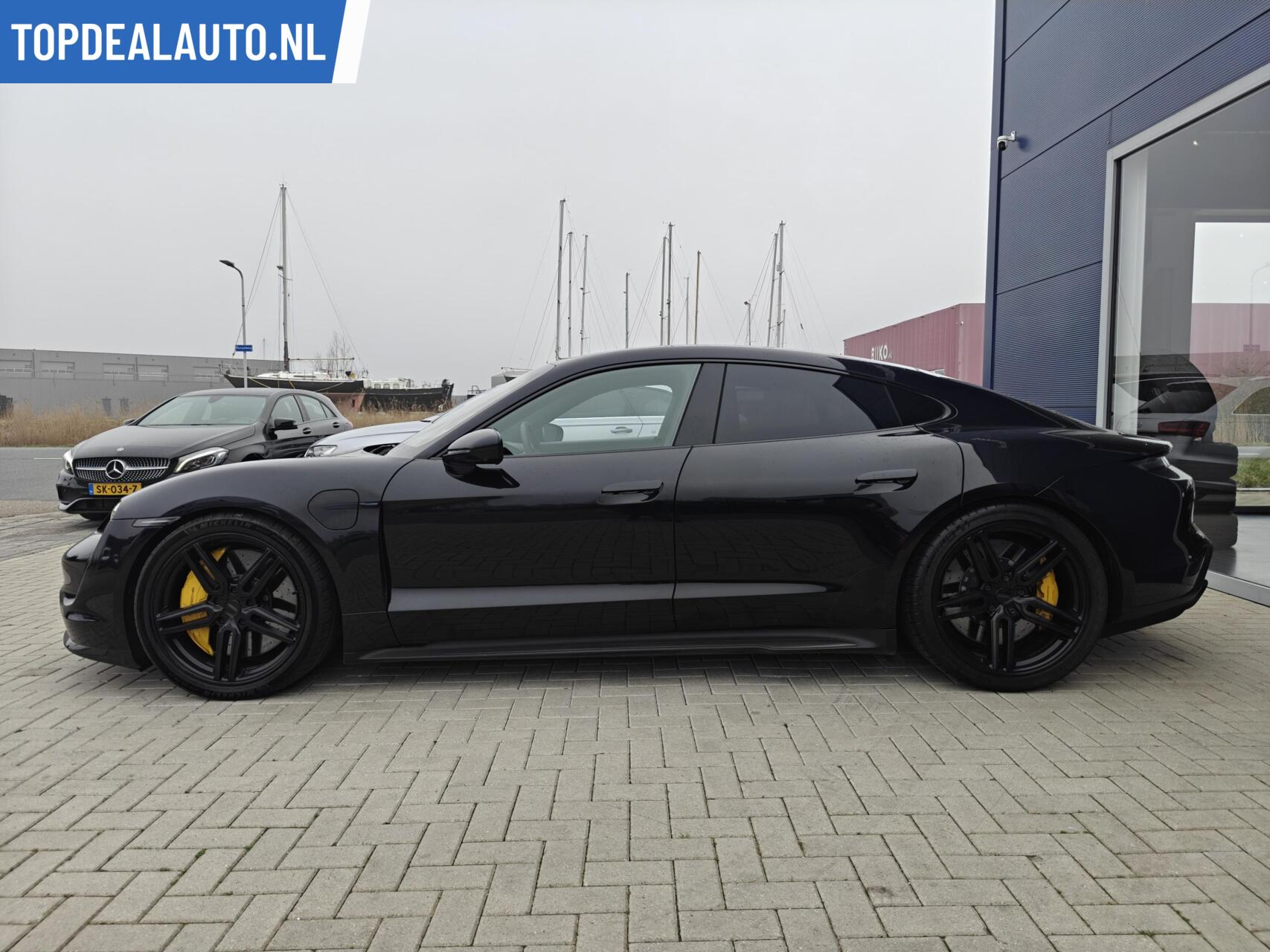 Foto van Porsche Taycan