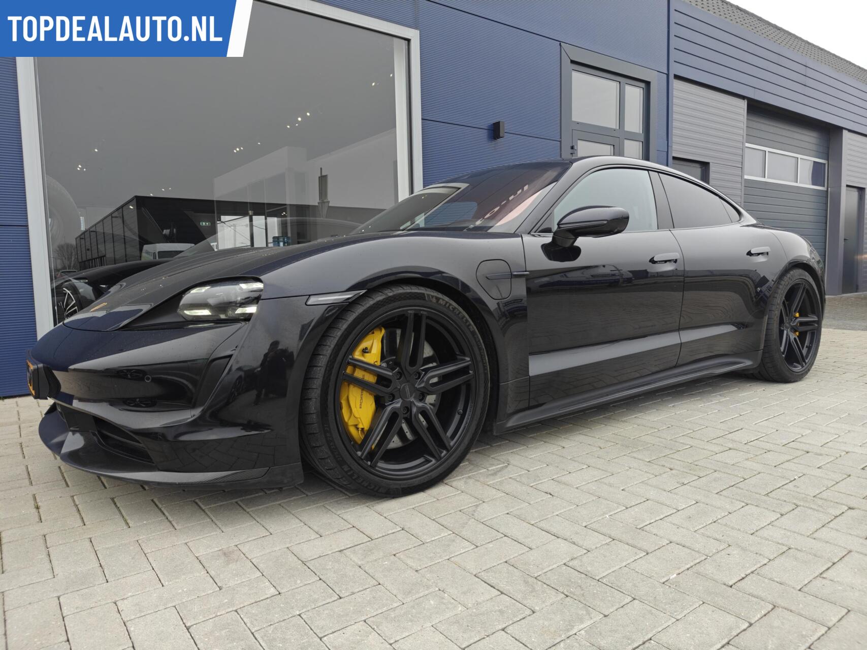 Foto van Porsche Taycan
