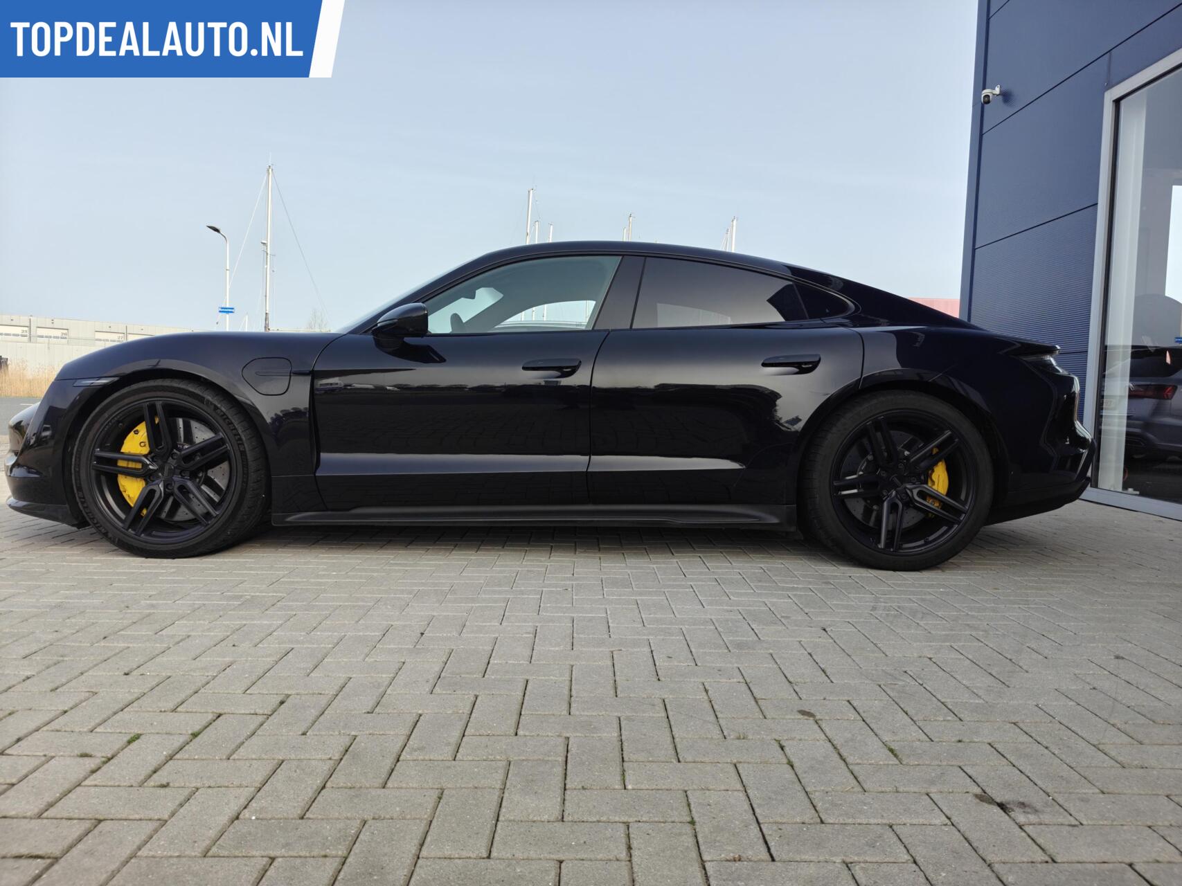 Foto van Porsche Taycan