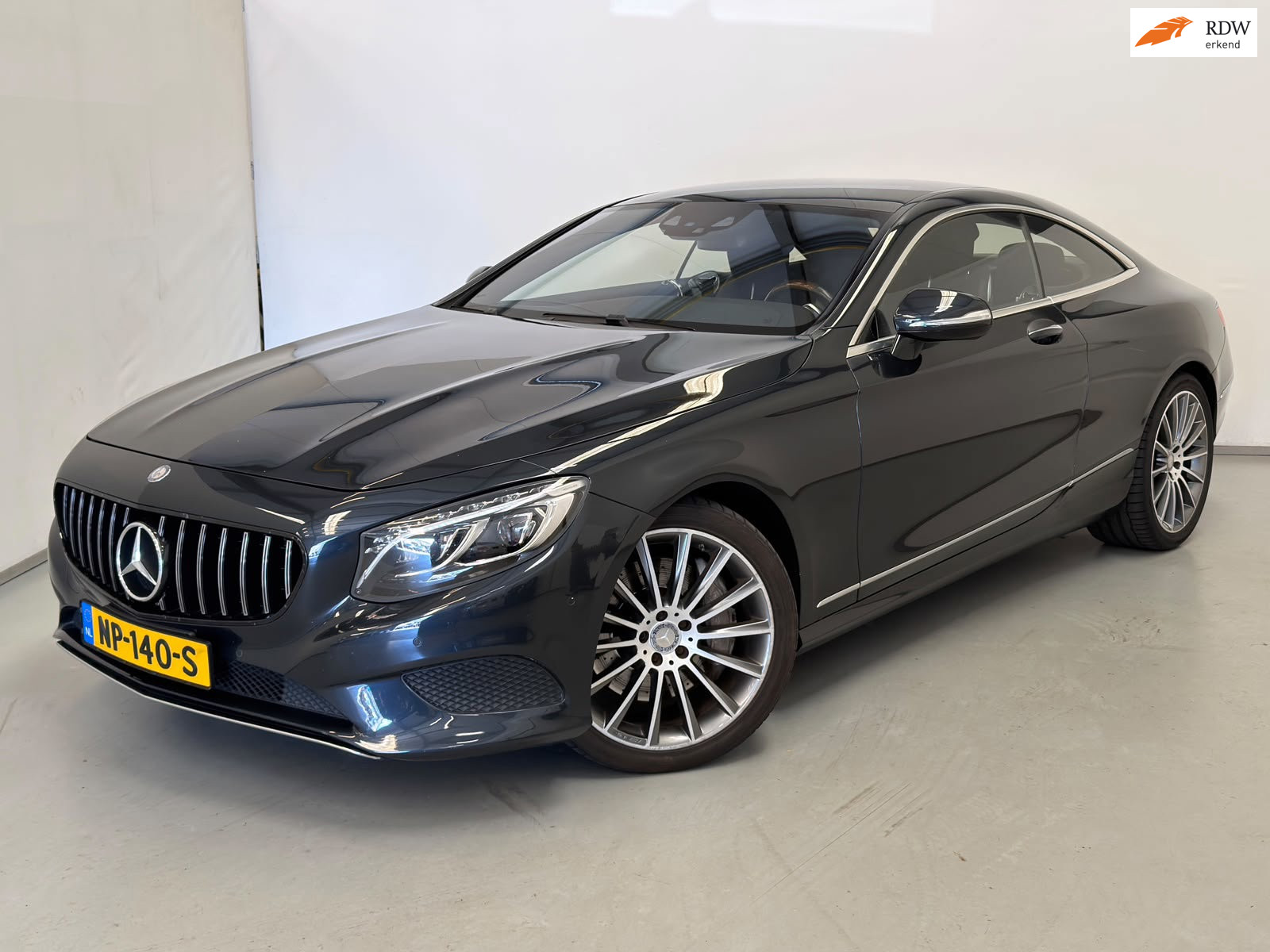 Mercedes-Benz S-klasse Coupé 400 4Matic / Pano / Luchtvering / Stoelverwarming 2016 - voorkant