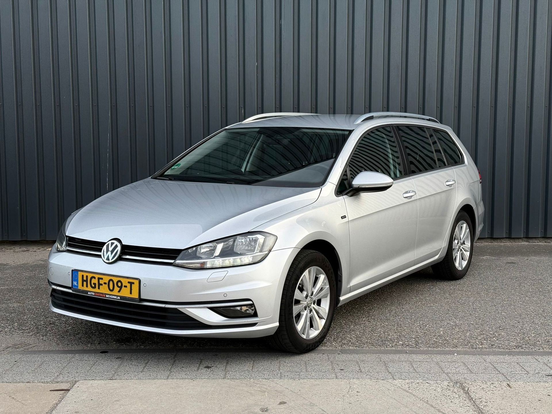 Foto van Volkswagen Golf Variant