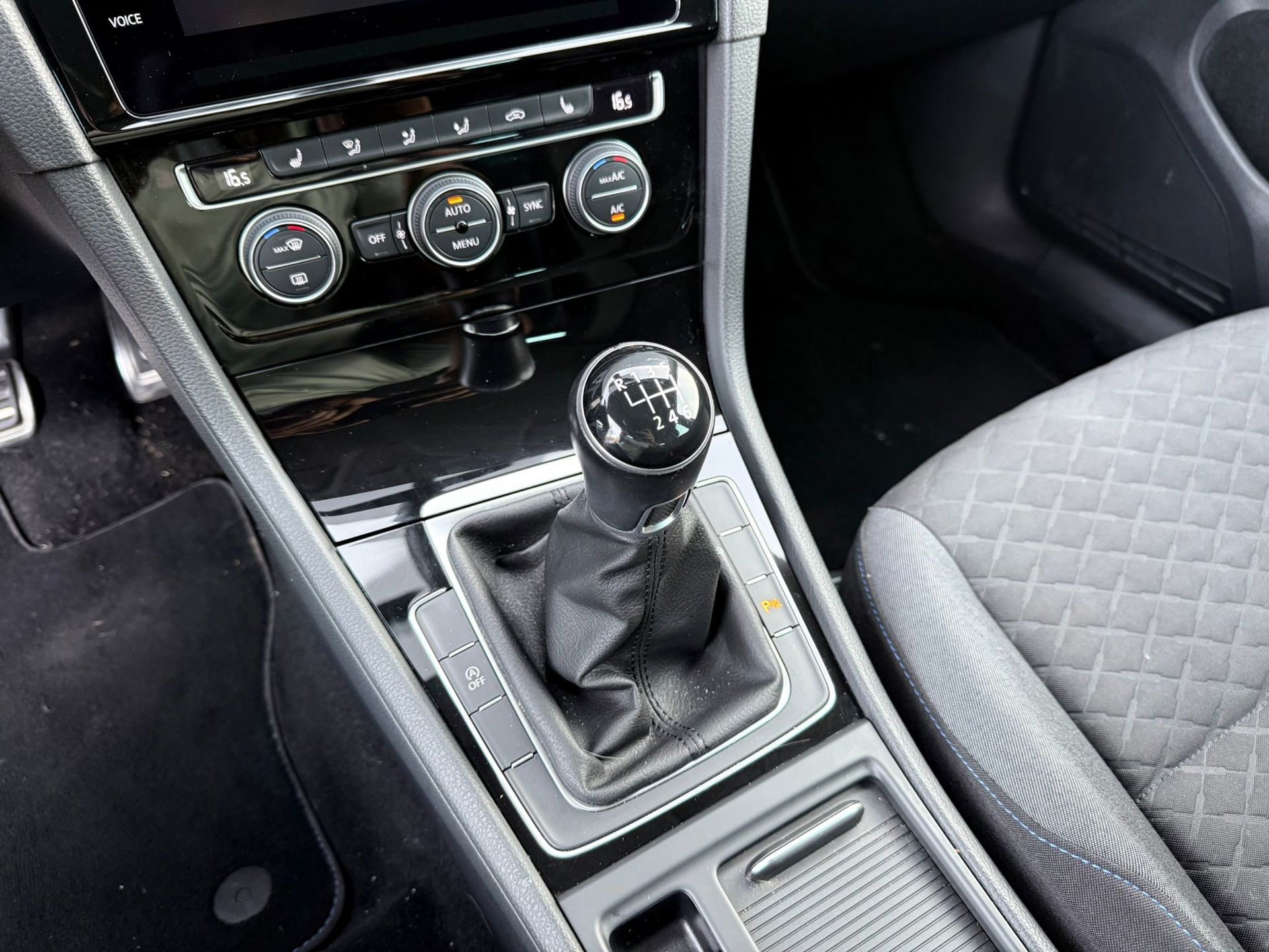 Foto van Volkswagen Golf Variant