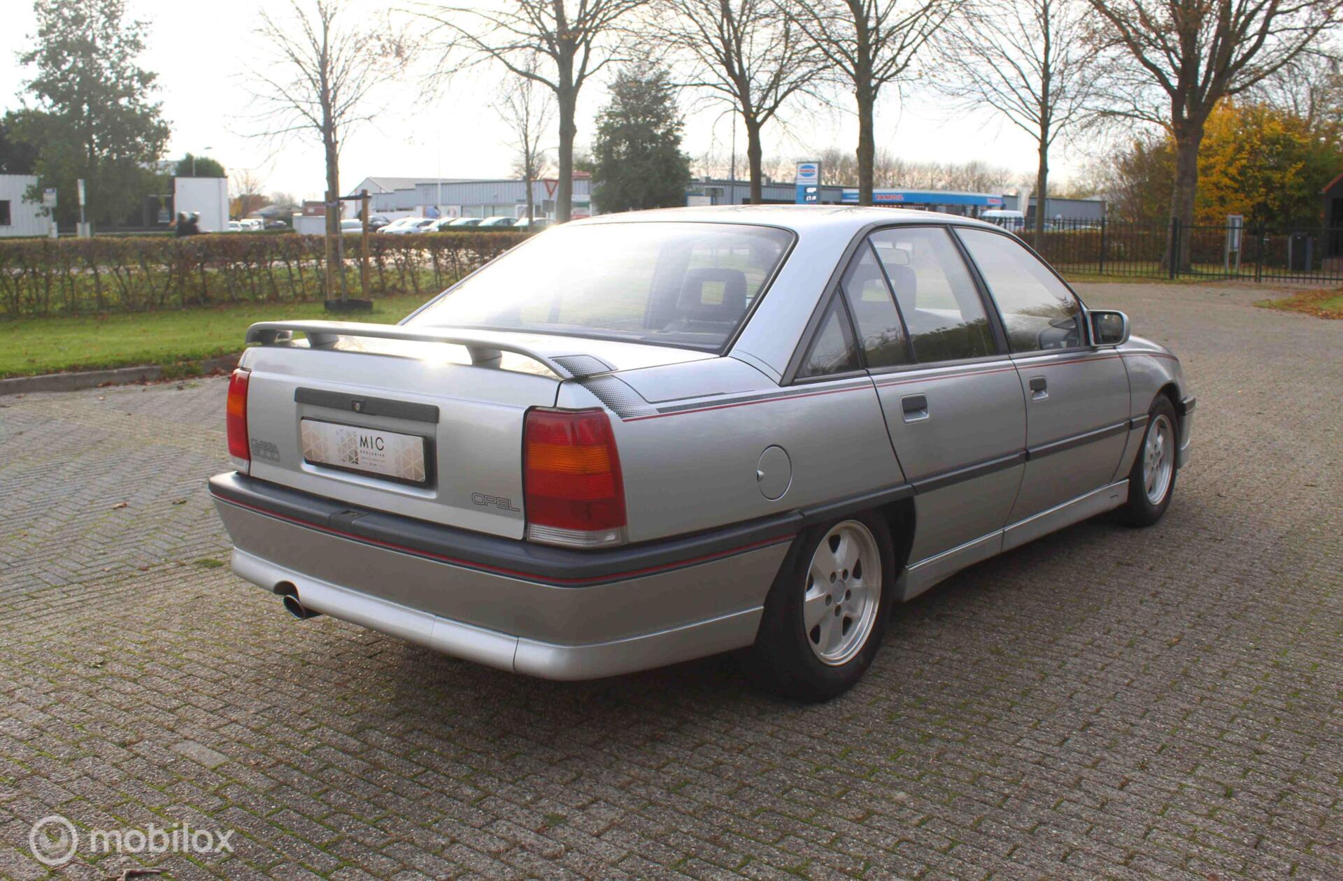Foto van Opel Omega