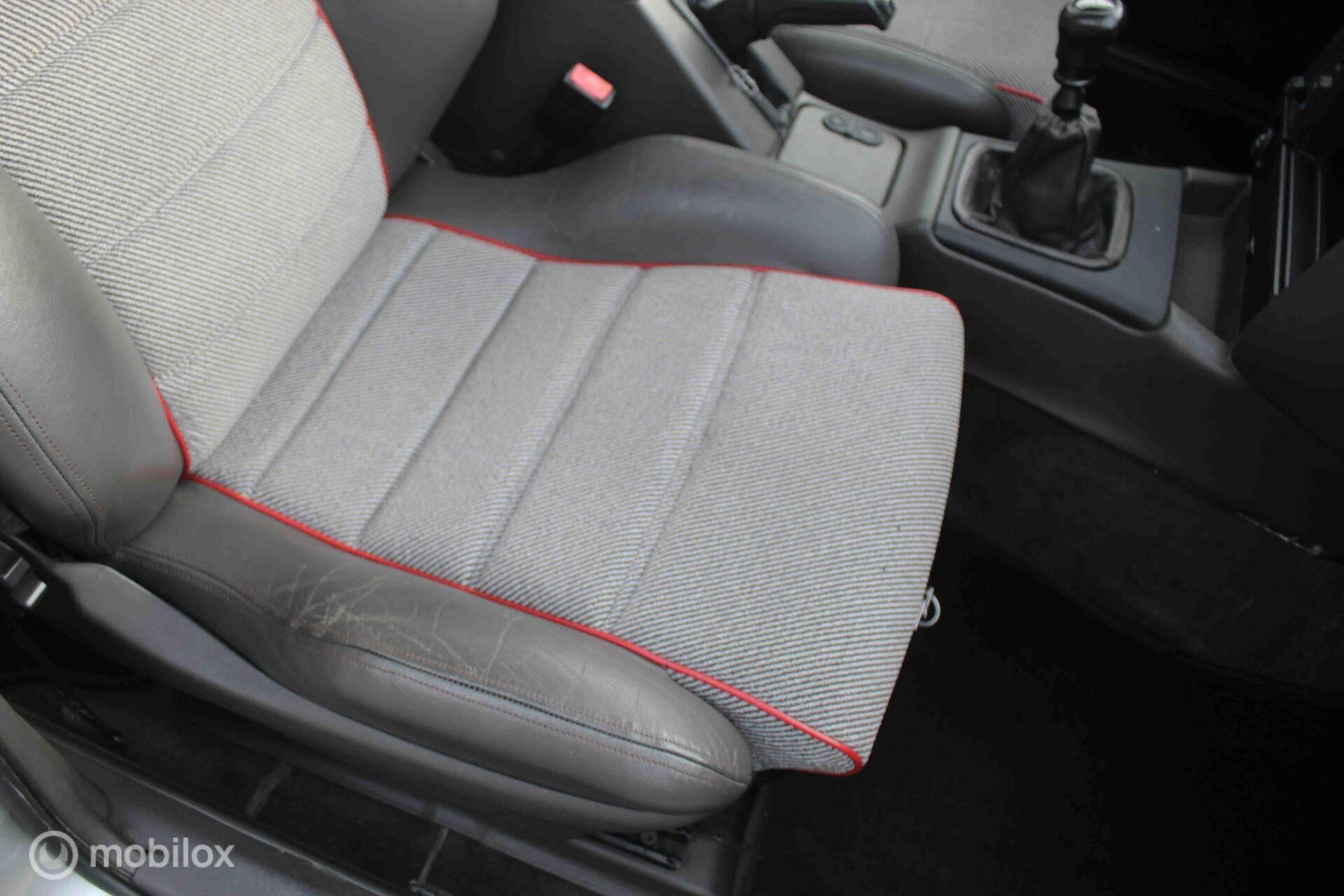 Foto van Opel Omega