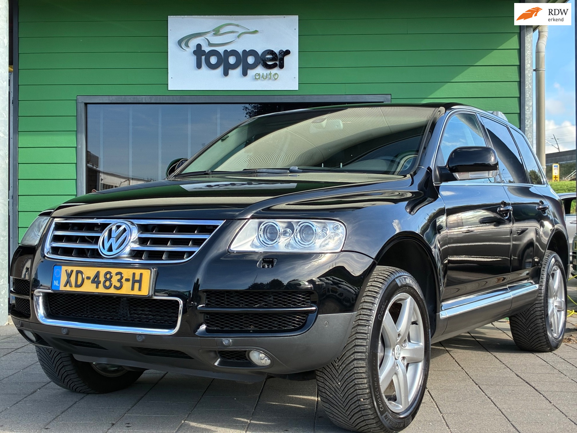 Volkswagen Touareg 4.2 V8|Automaat|Panoramadak|Navigatie|Climatronic|CruiseControl|PDC|Trekhaak|Nieuwe APK| 2003 - voorkant