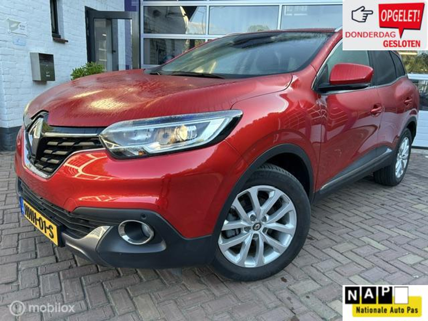Renault Kadjar 1.2 TCe * NAVIGATIE * PDC V EN A* AIRCO 2016 - voorkant