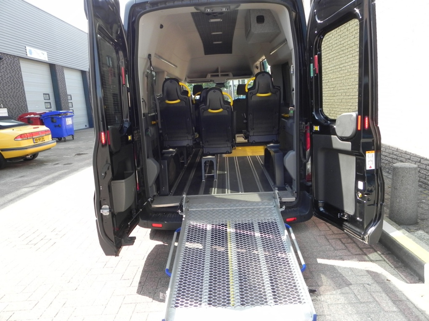 Foto van Ford Transit Kombi