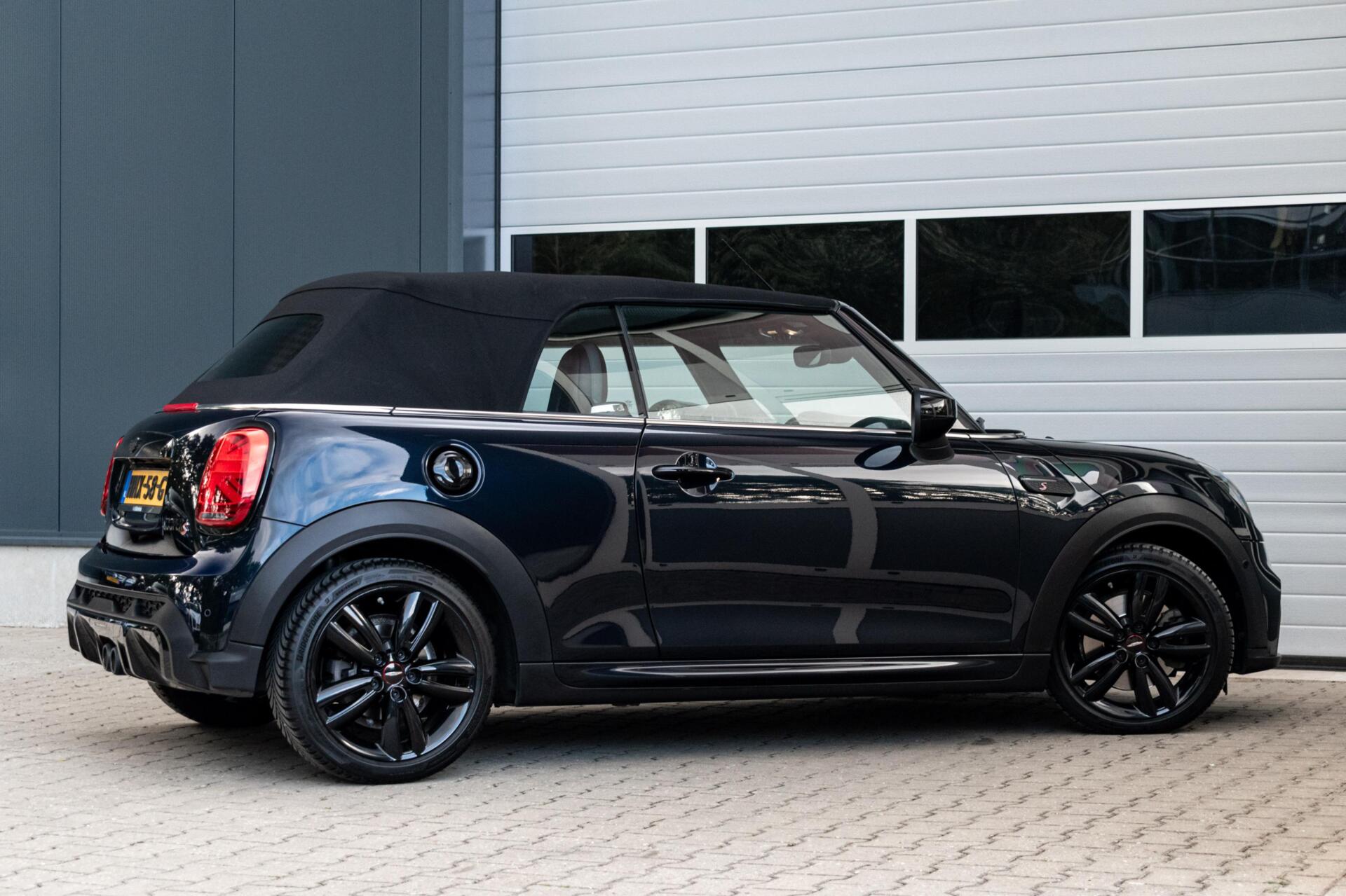 Foto van Mini Cabrio