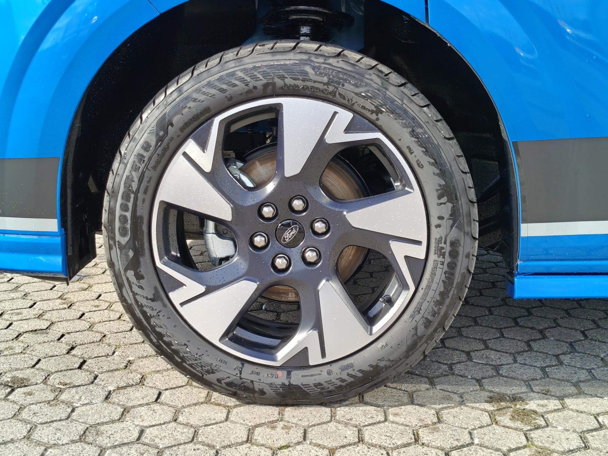 Foto van Ford E-tourneo Custom