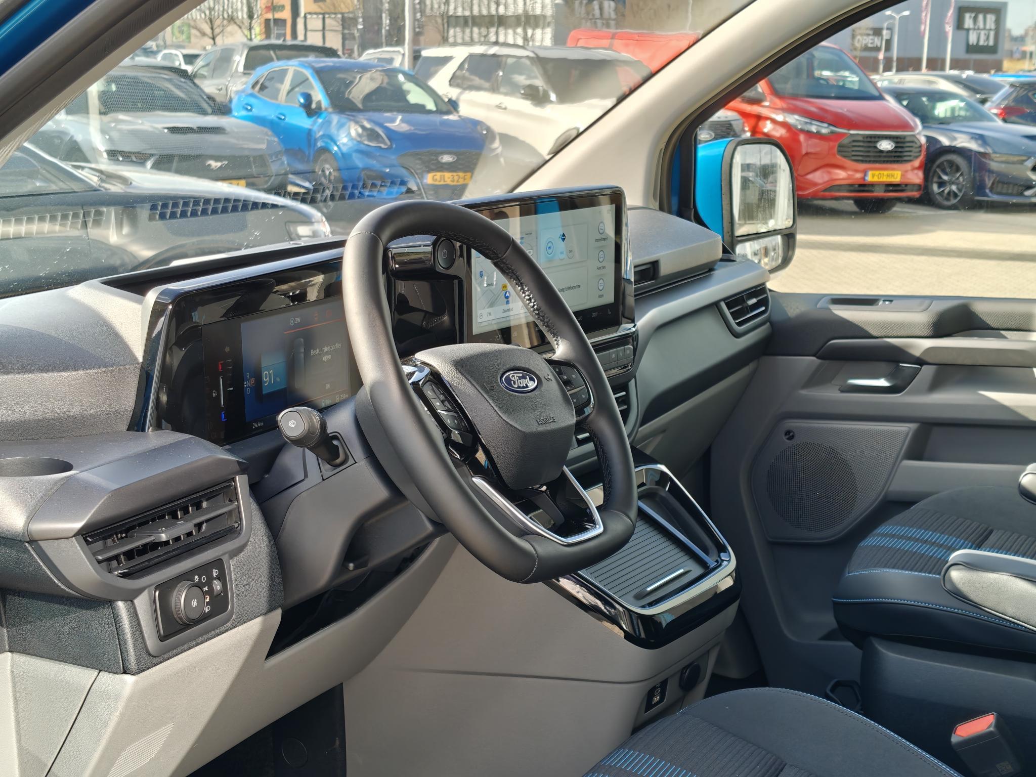 Foto van Ford E-tourneo Custom