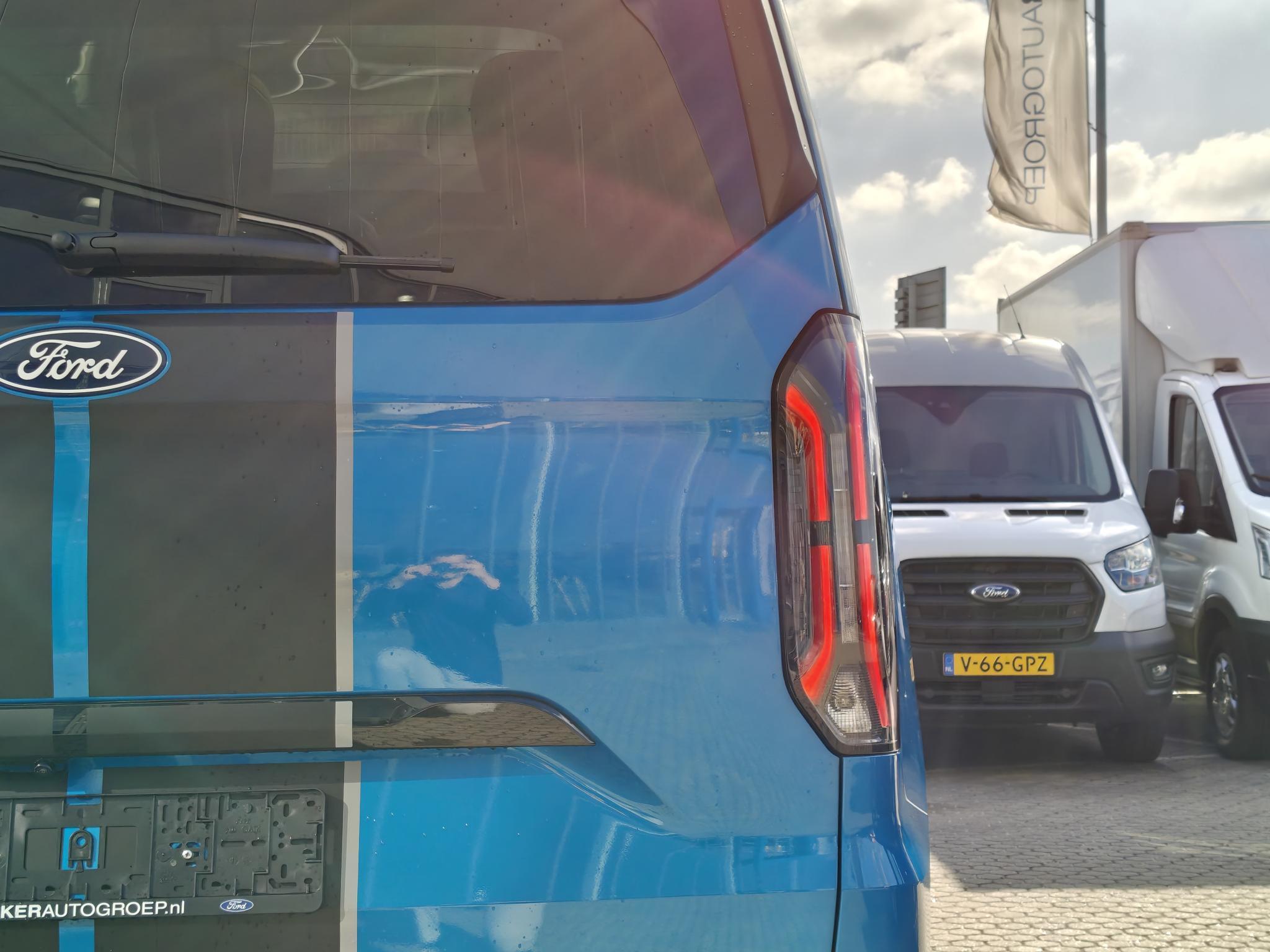 Foto van Ford E-tourneo Custom