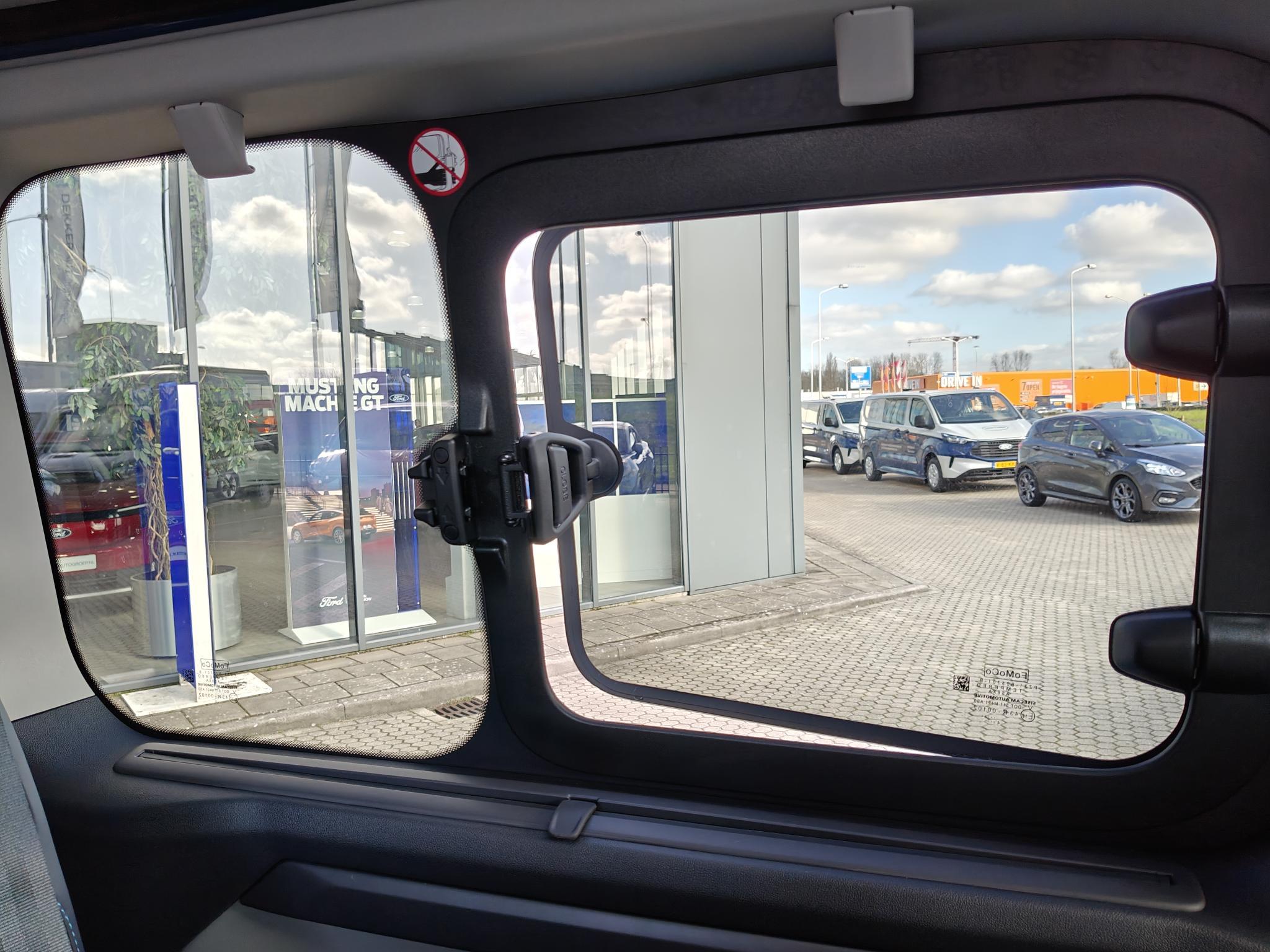 Foto van Ford E-tourneo Custom