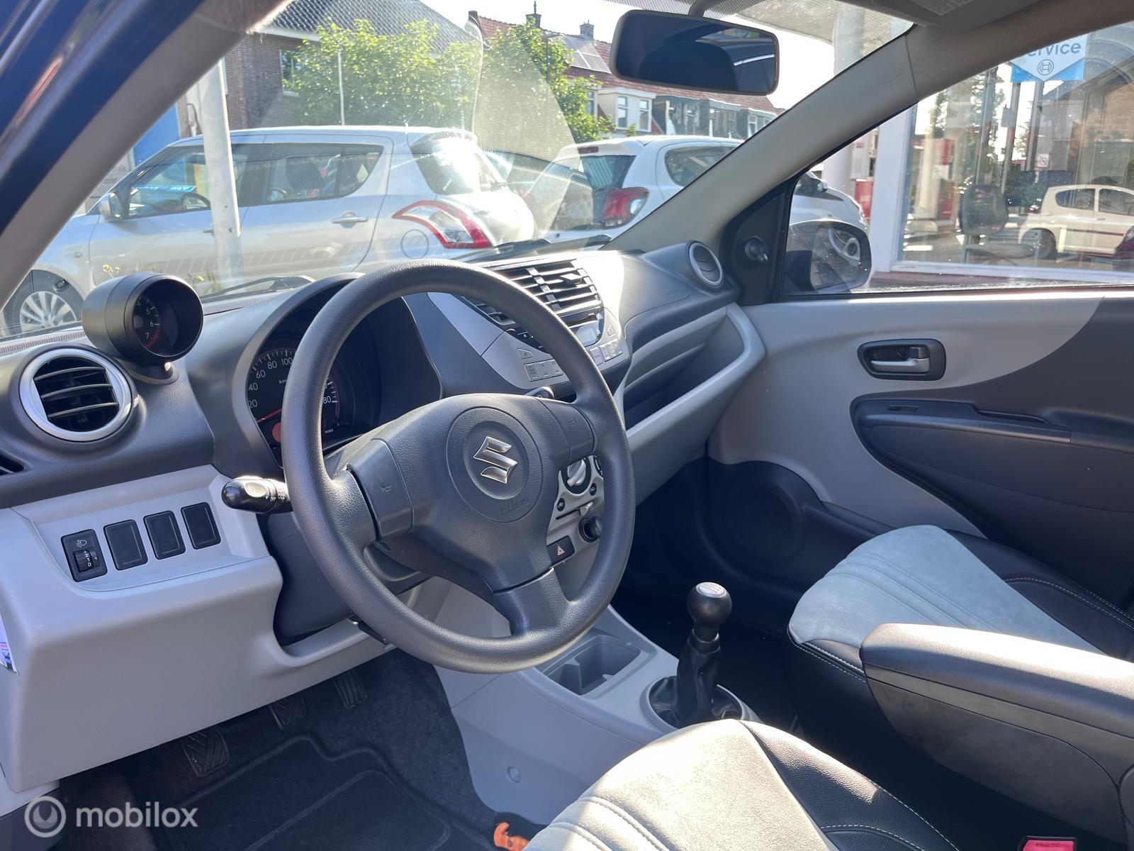 Foto van Suzuki Alto