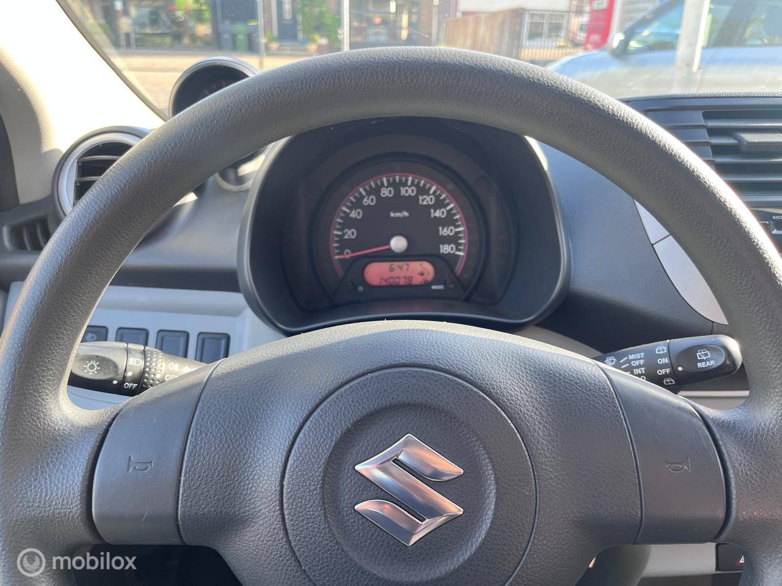 Foto van Suzuki Alto