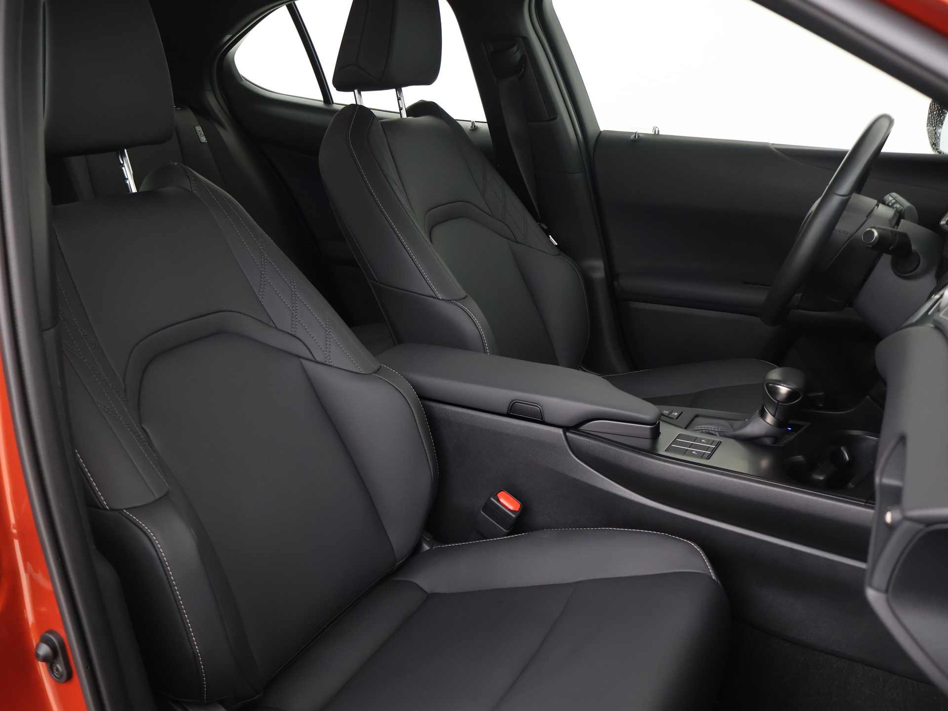 Foto van Lexus Ux