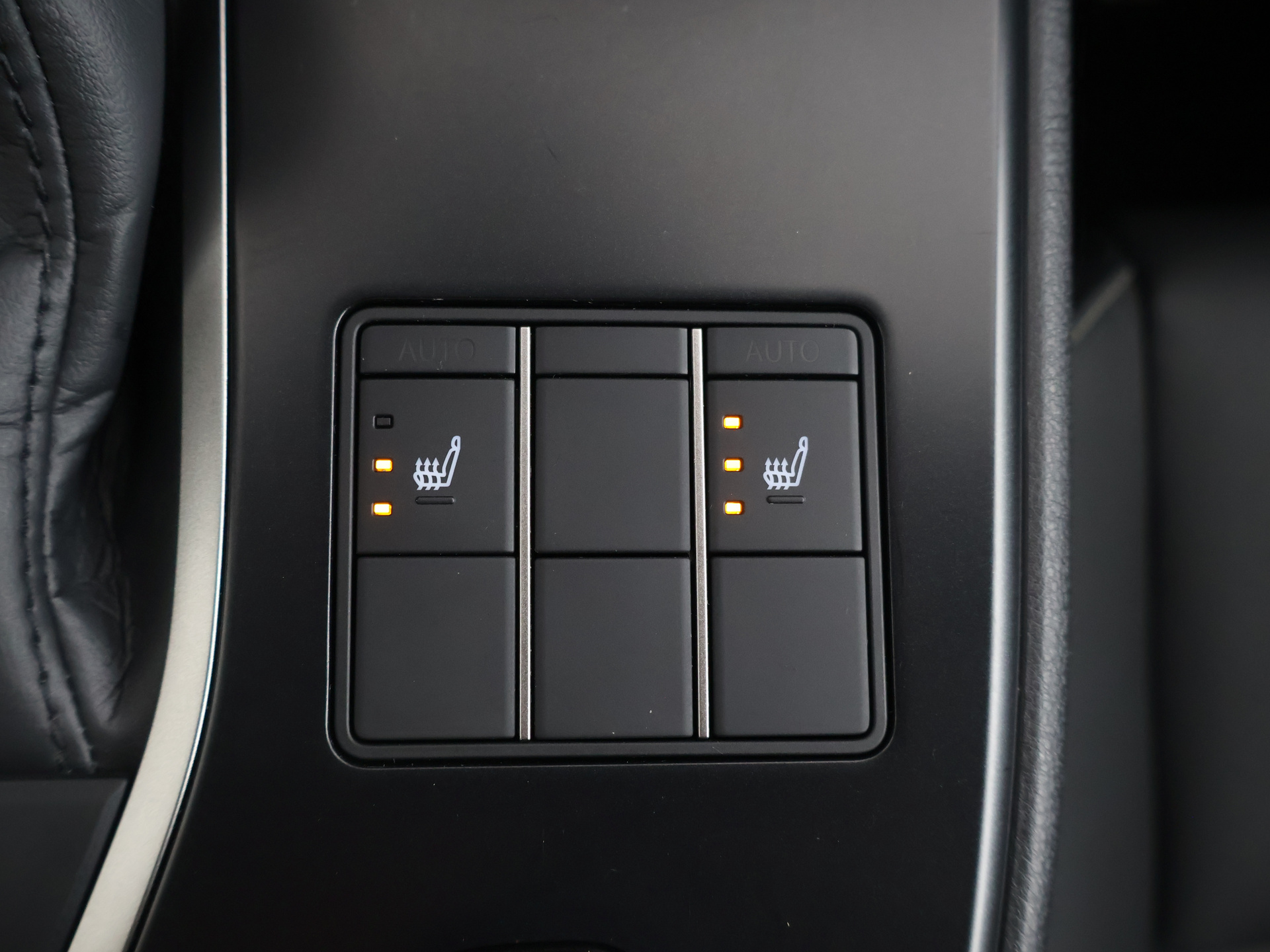 Foto van Lexus Ux
