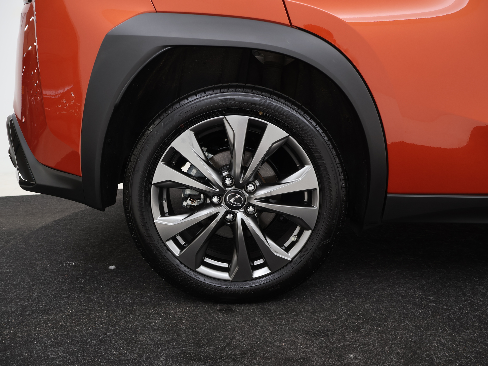 Foto van Lexus Ux