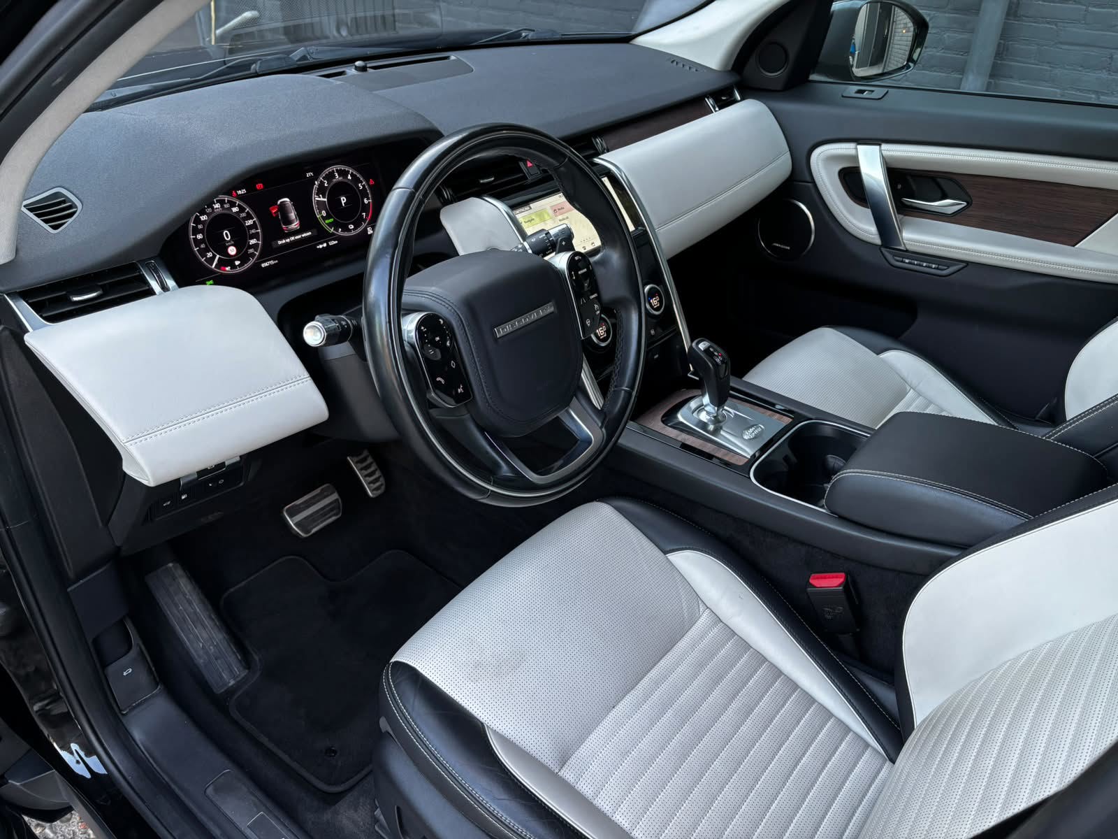 Foto van Land Rover Discovery Sport