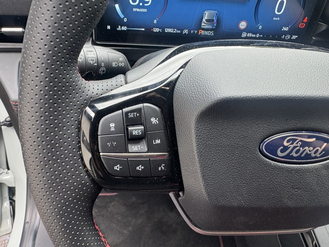 Foto van Ford Puma