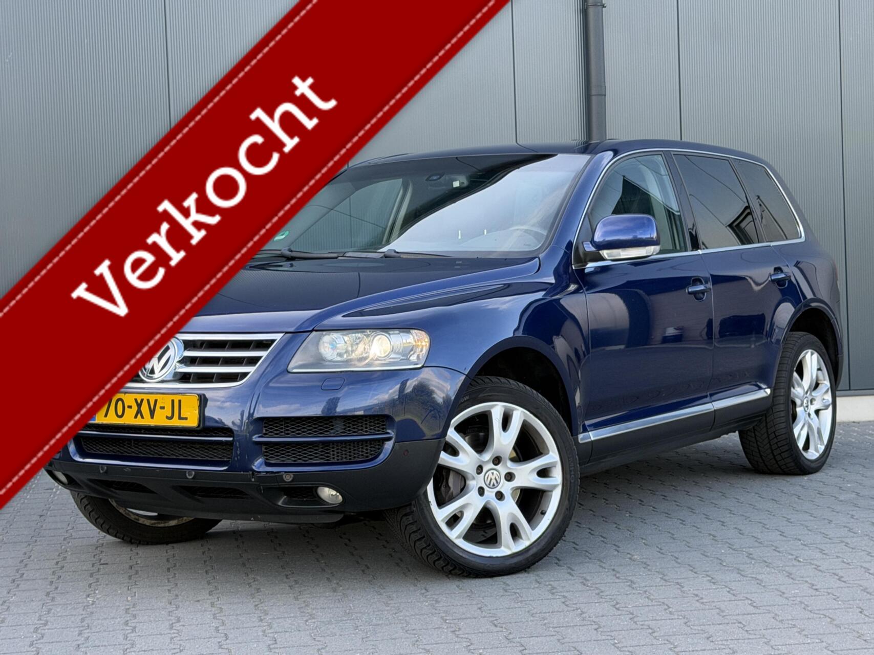Volkswagen Touareg 3.0 TDI Xenon - Leder - Luchtvering - Trekhaak - Navi 2006 - voorkant