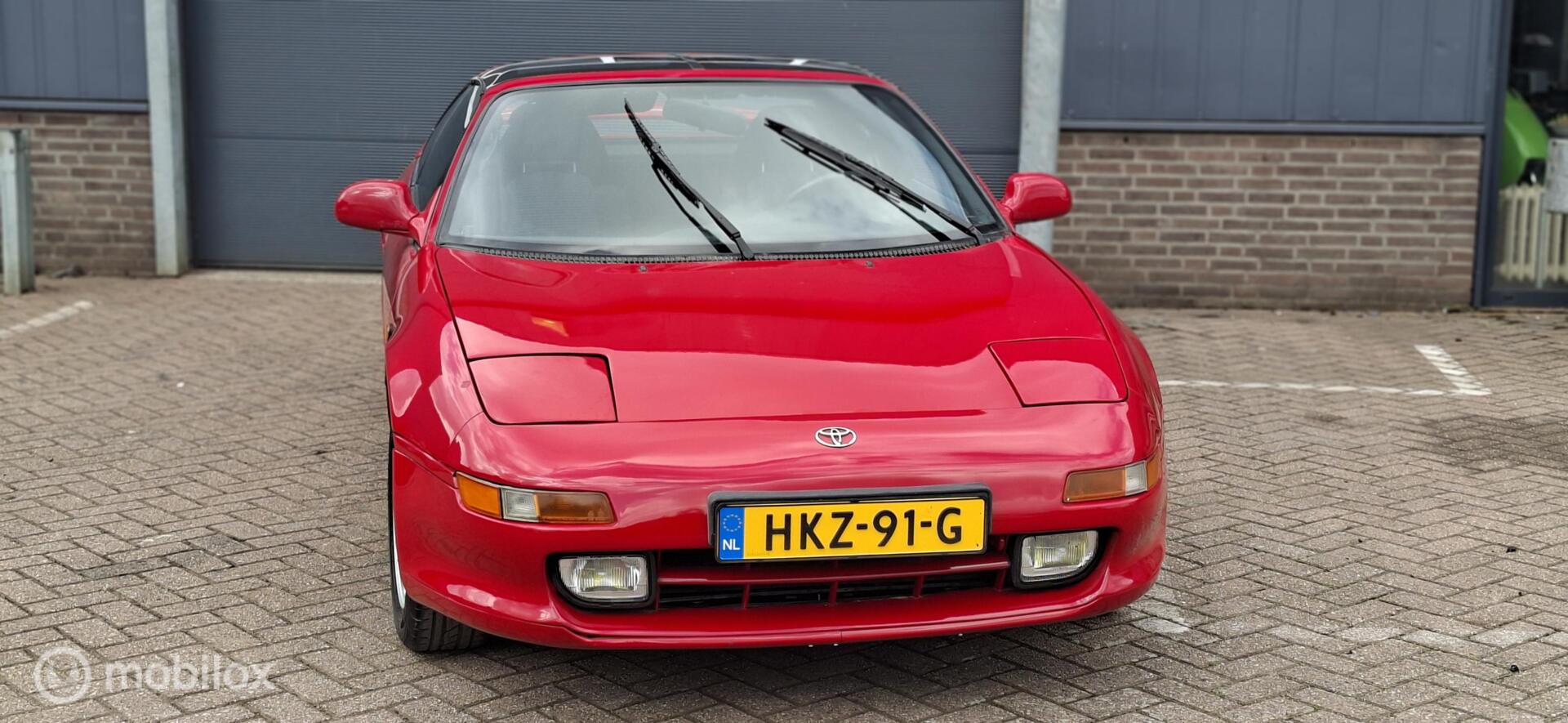 Foto van Toyota MR 2