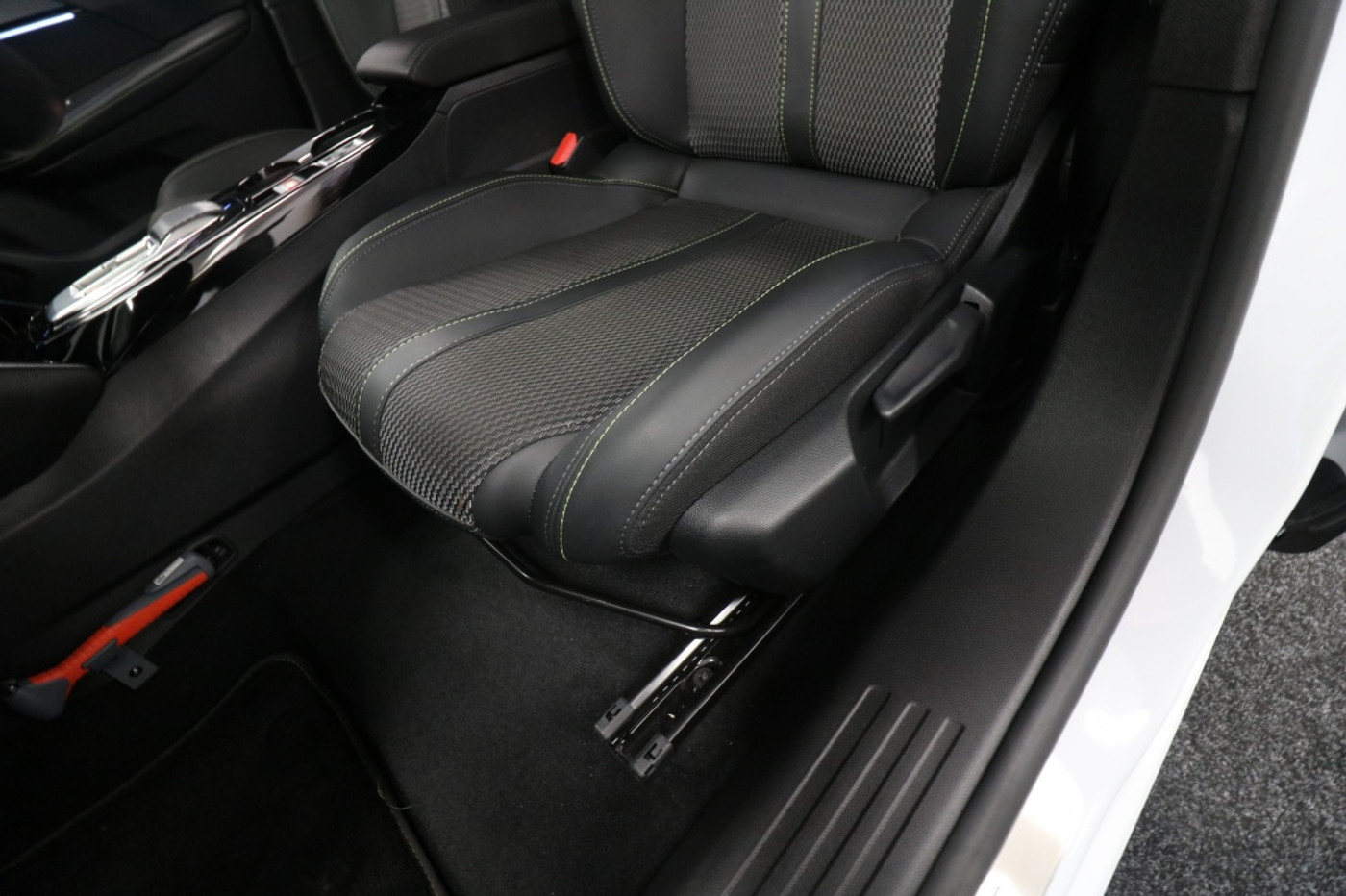 Foto van Peugeot E-2008