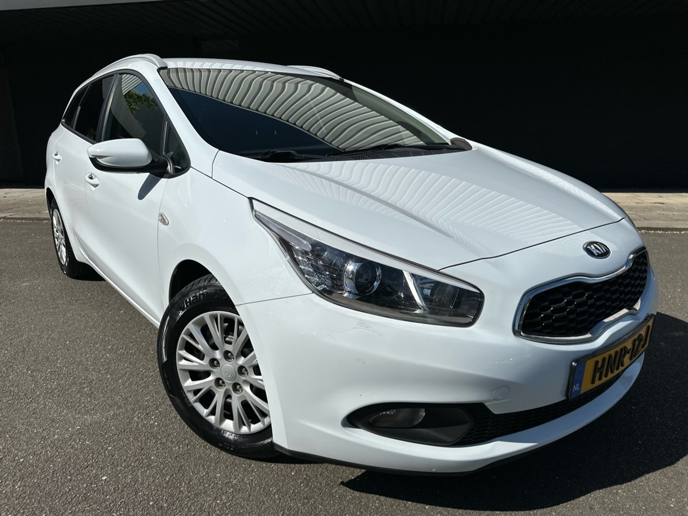 Kia Cee'd Sportswagon 1.4 CVVT 2013 - voorkant