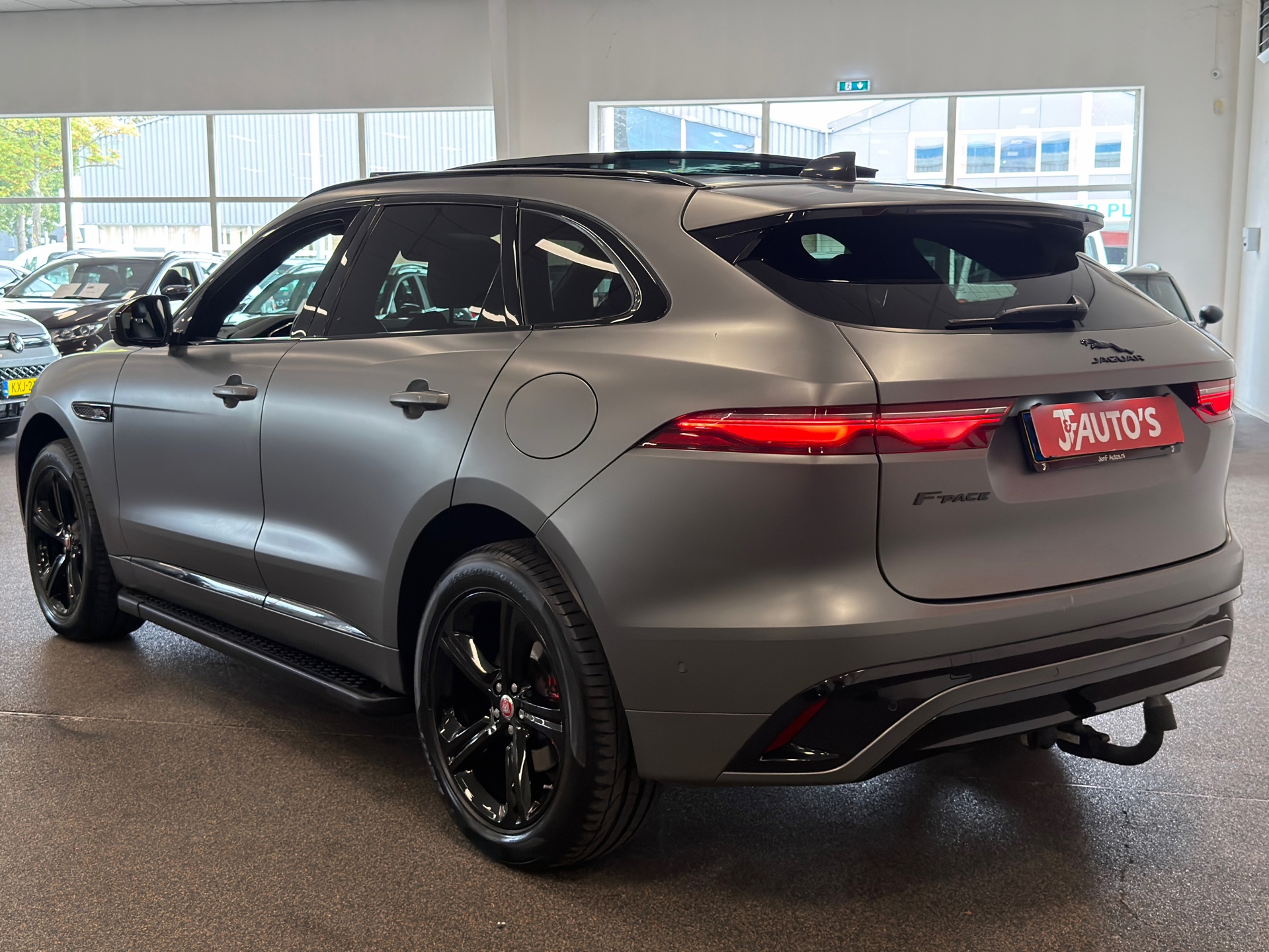 Foto van Jaguar F-pace