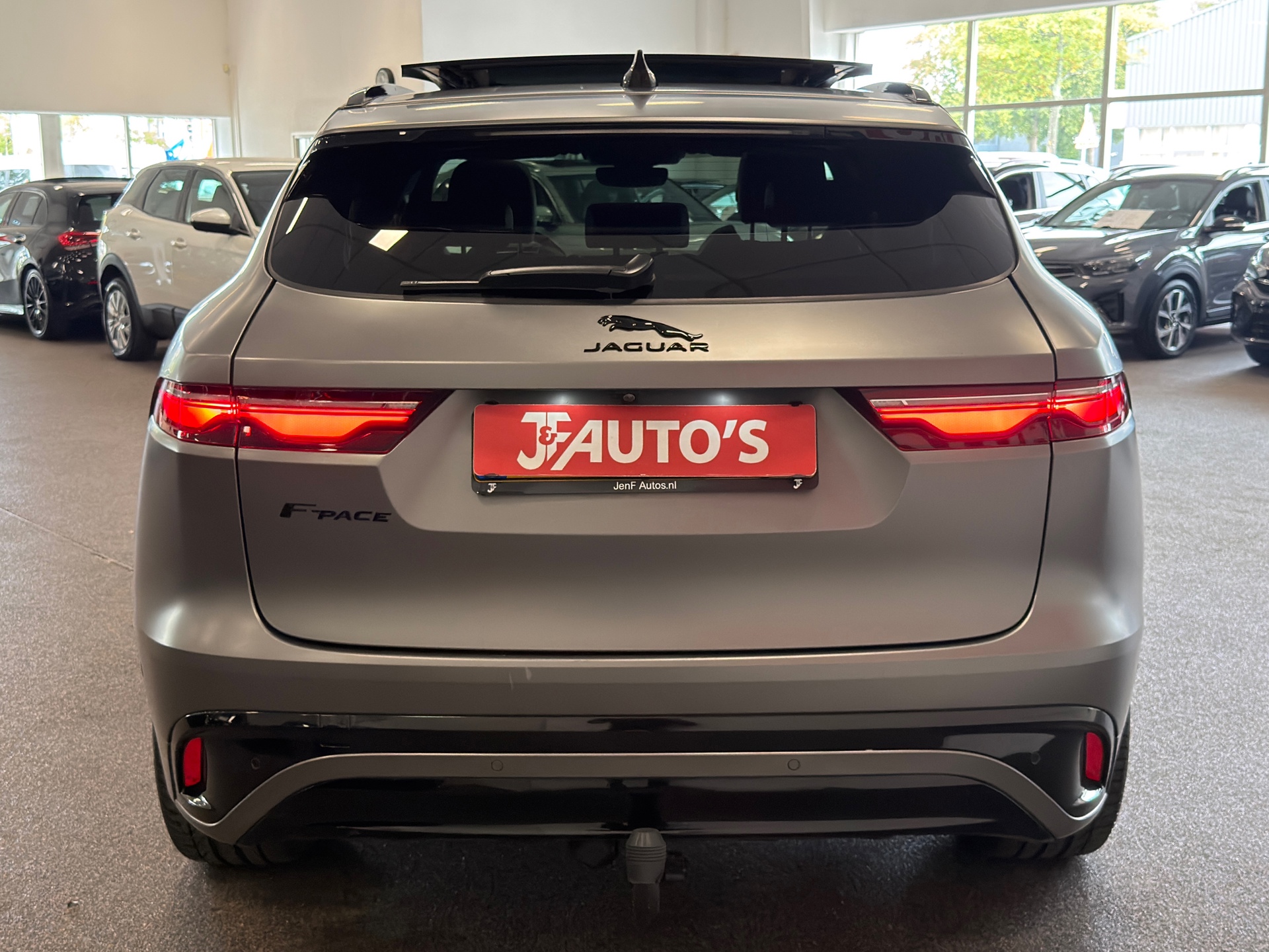 Foto van Jaguar F-pace