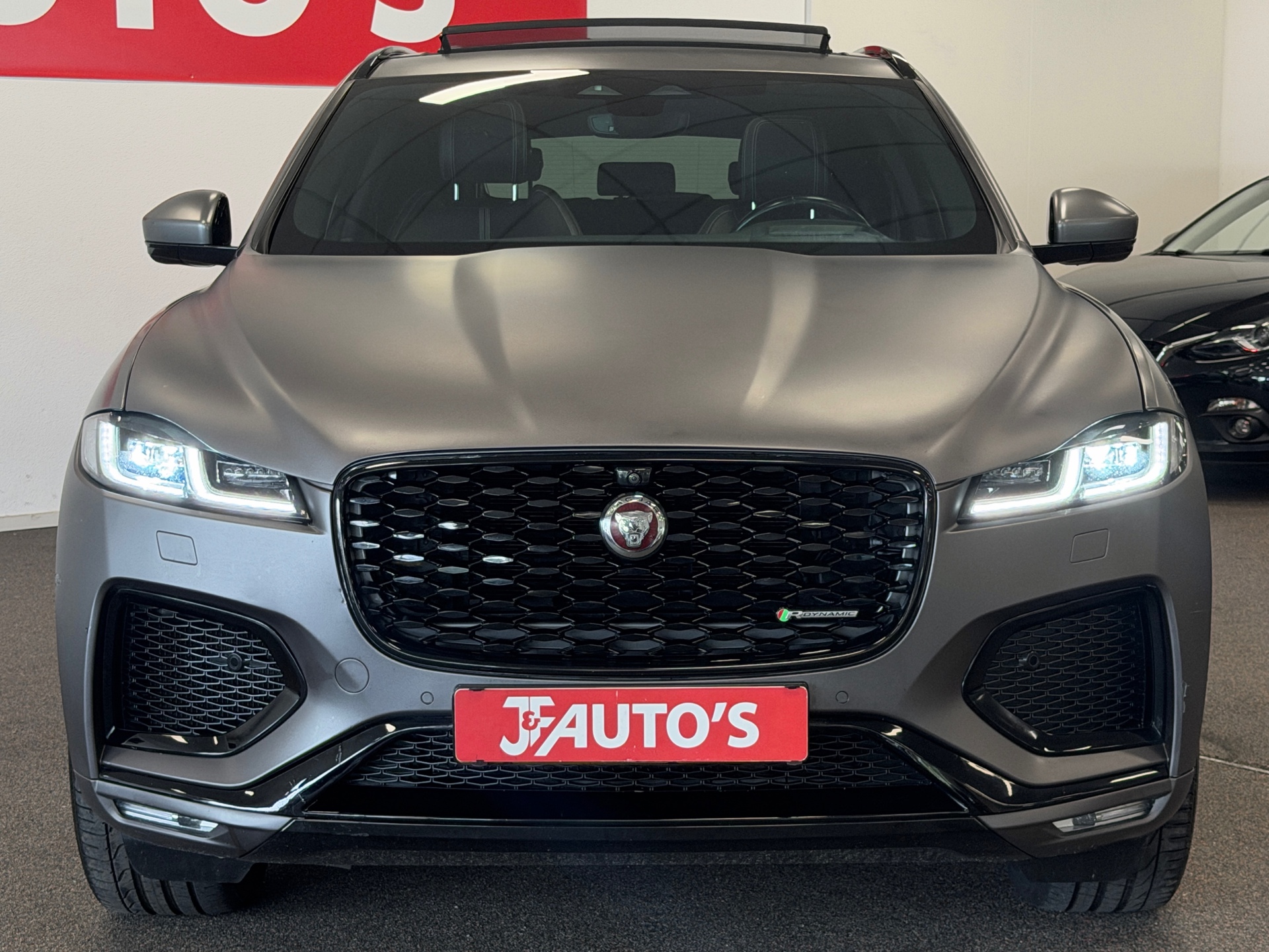 Foto van Jaguar F-pace