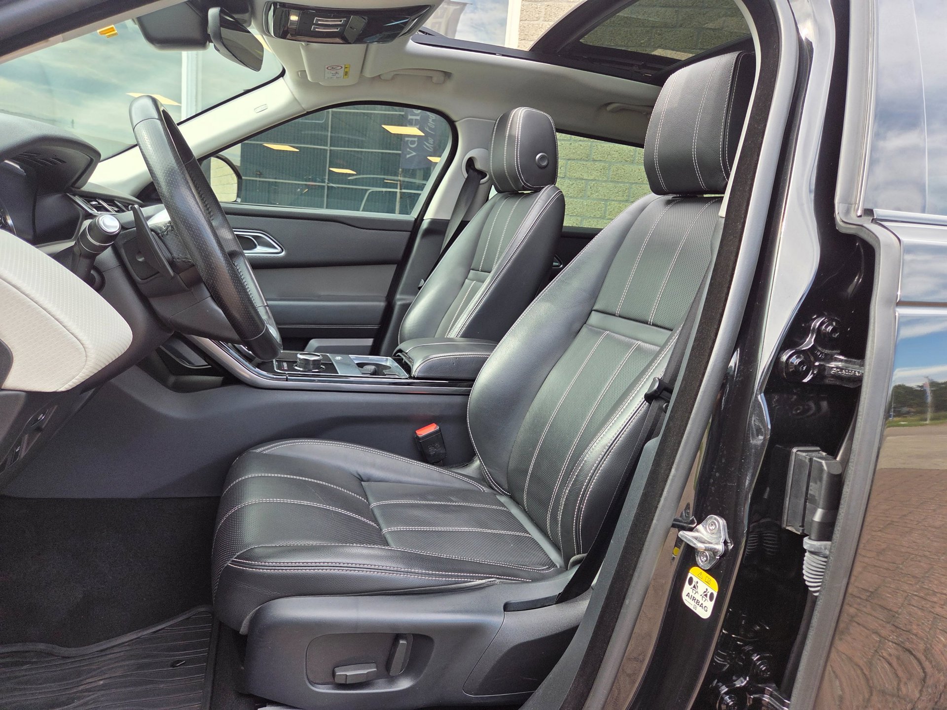 Foto van Land Rover Range Rover Velar