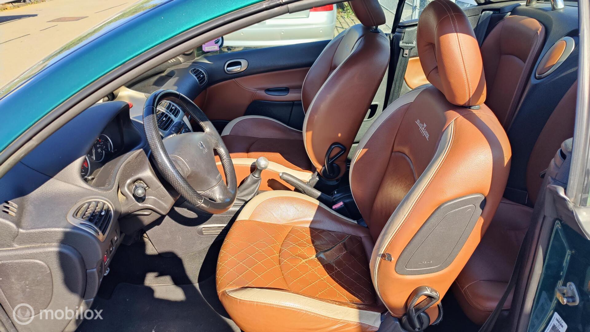 Foto van Peugeot 206 CC