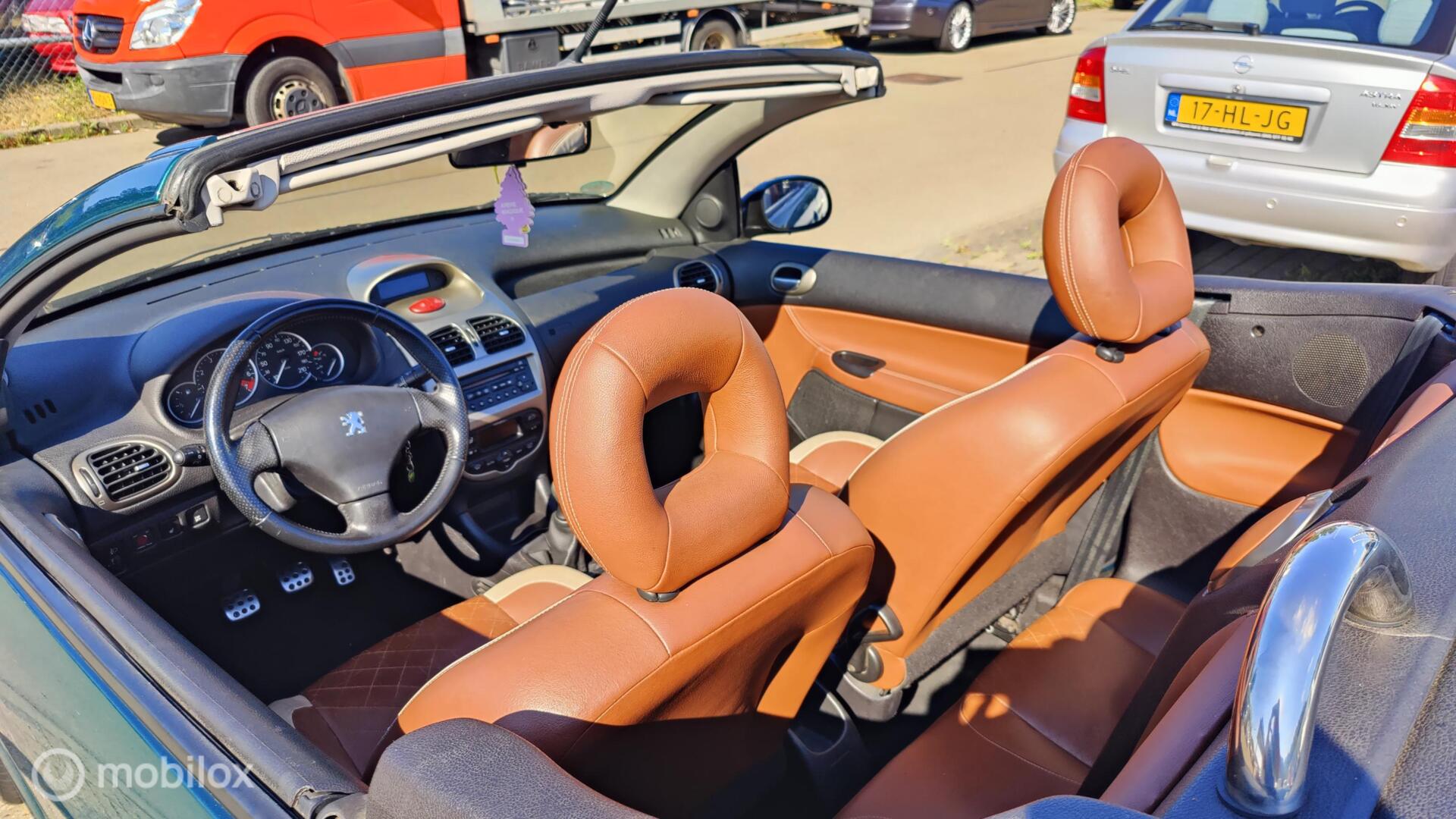 Foto van Peugeot 206 CC