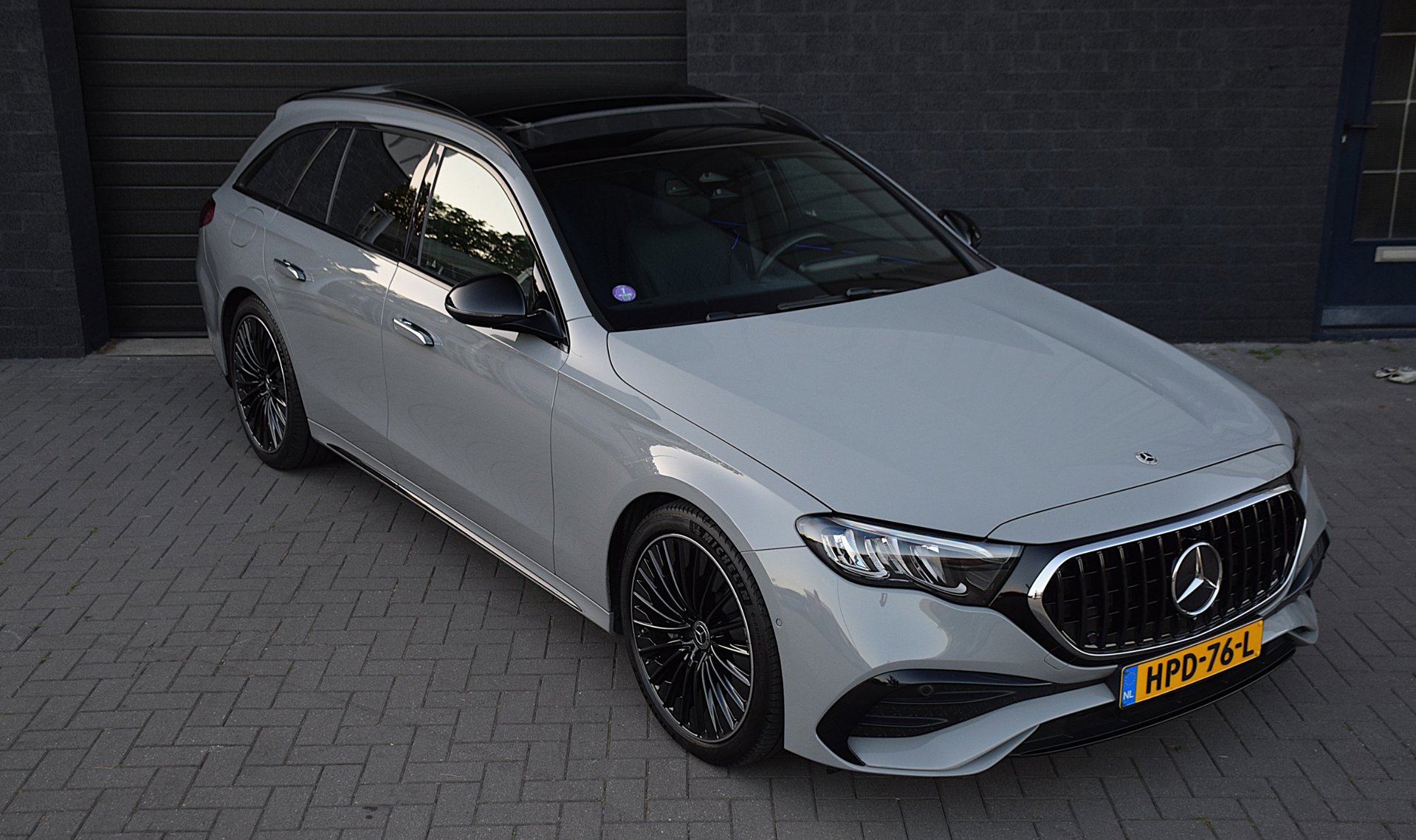 Foto van Mercedes-Benz E-klasse Estate