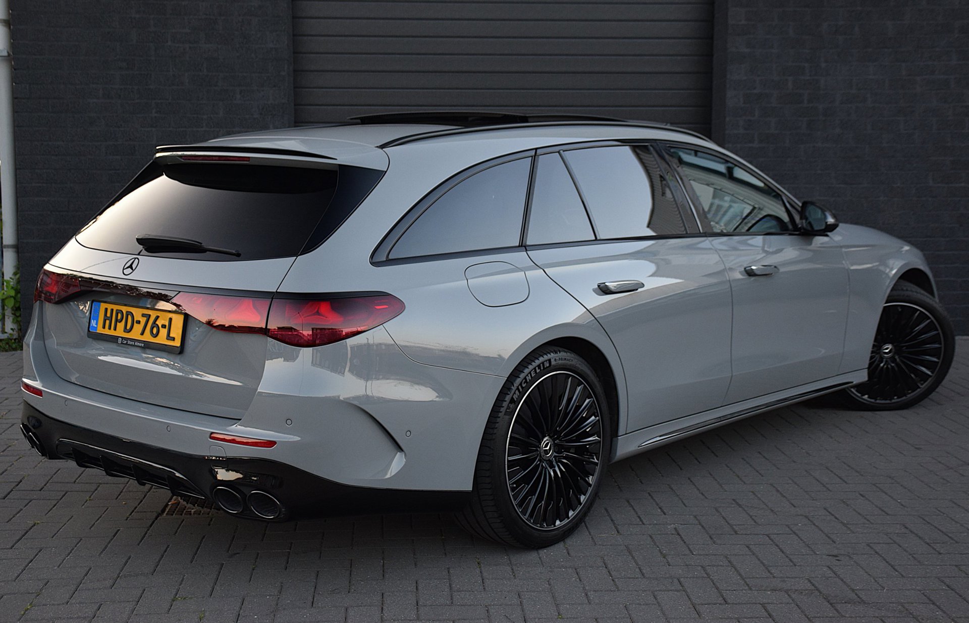 Foto van Mercedes-Benz E-klasse Estate