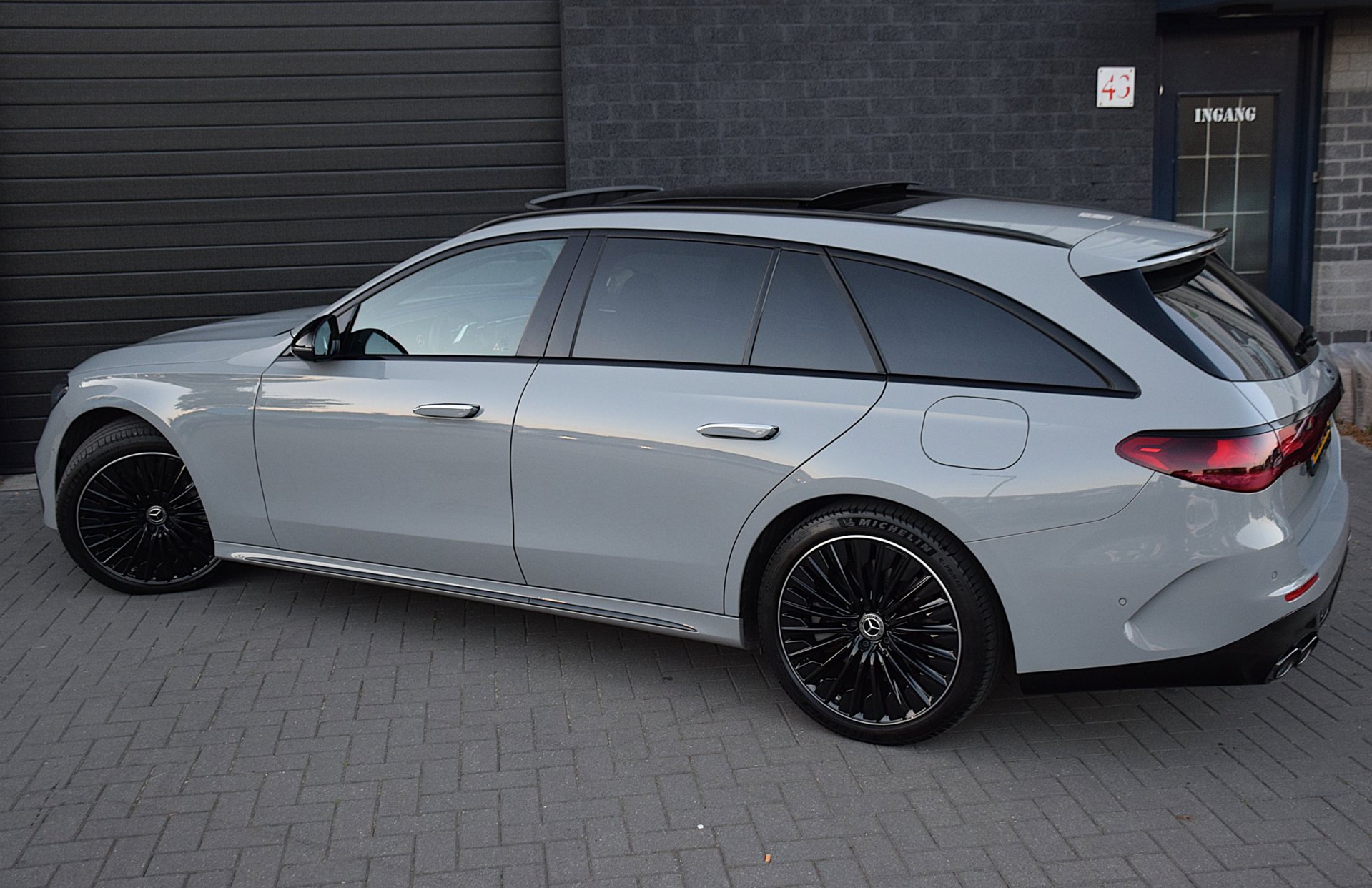 Foto van Mercedes-Benz E-klasse Estate