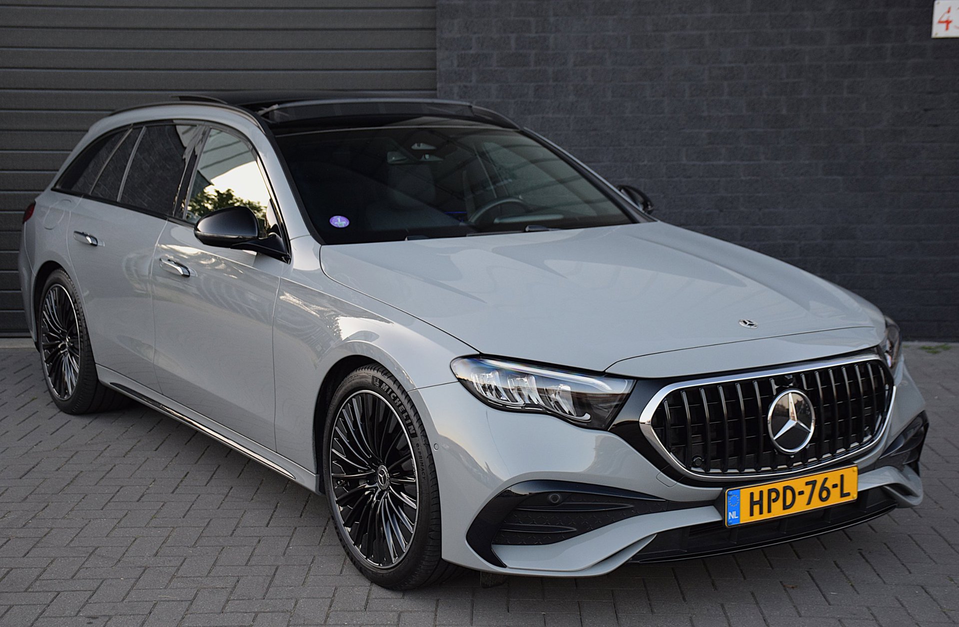 Foto van Mercedes-Benz E-klasse Estate