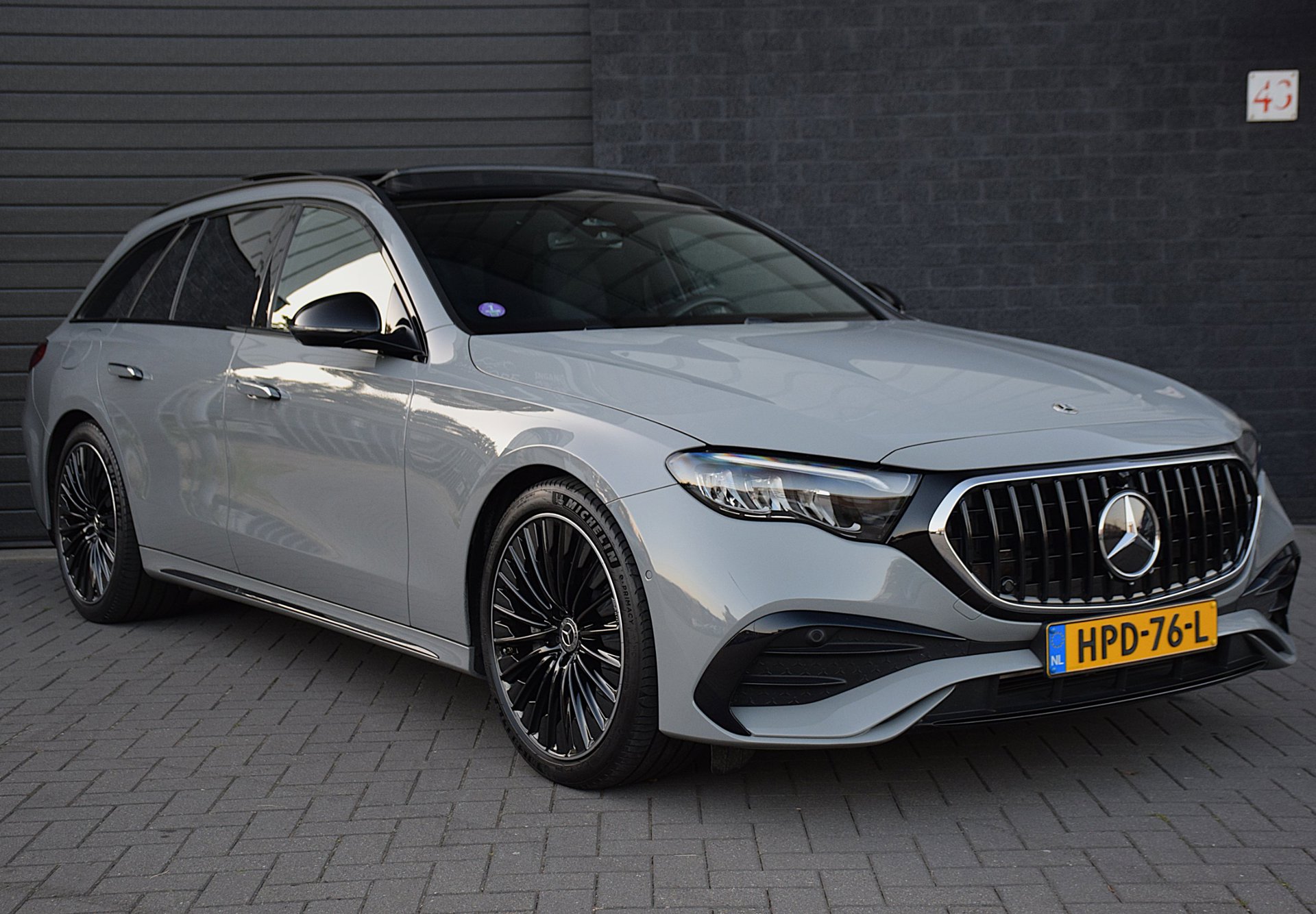 Foto van Mercedes-Benz E-klasse Estate