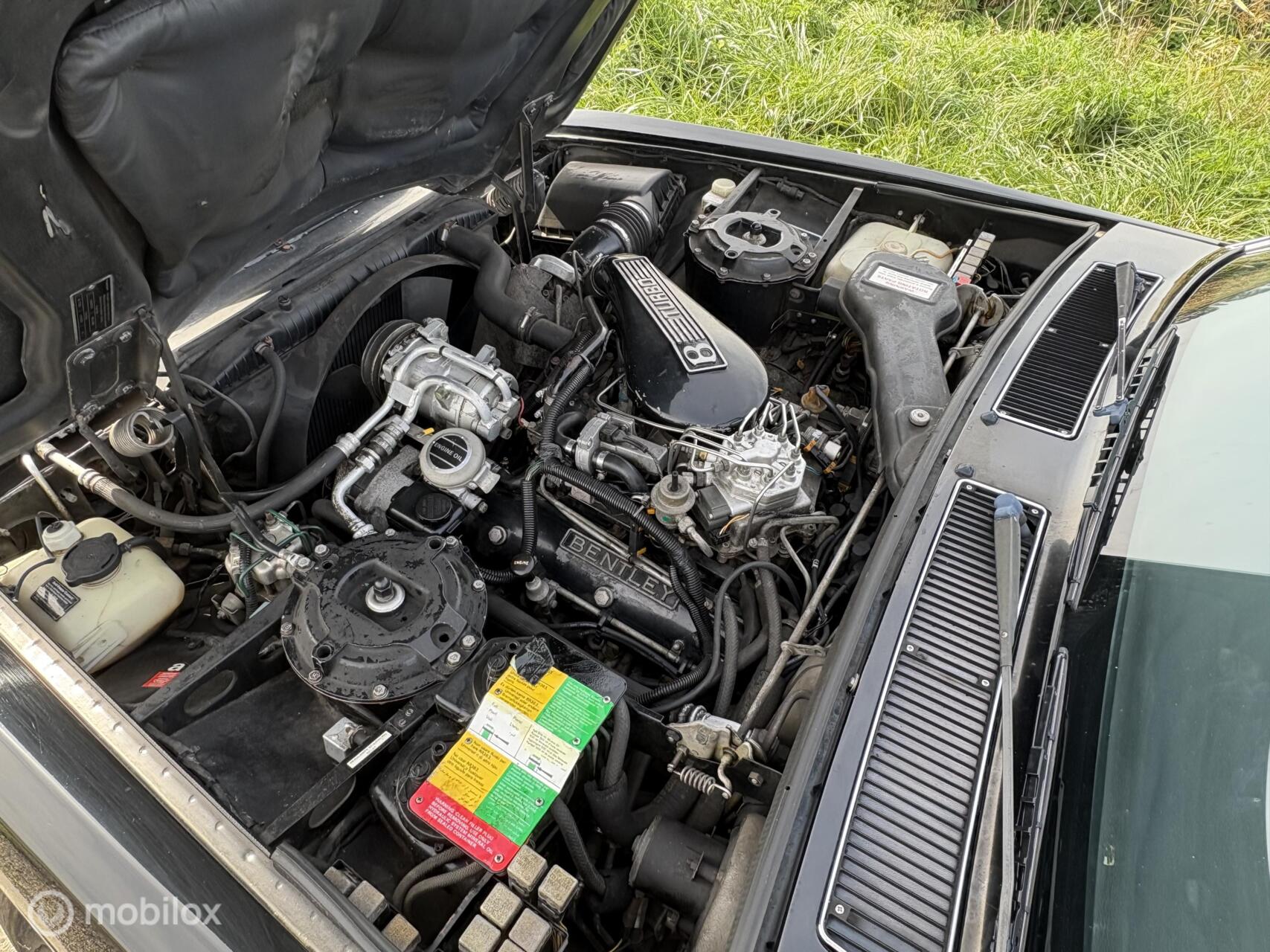 Foto van Bentley Turbo R