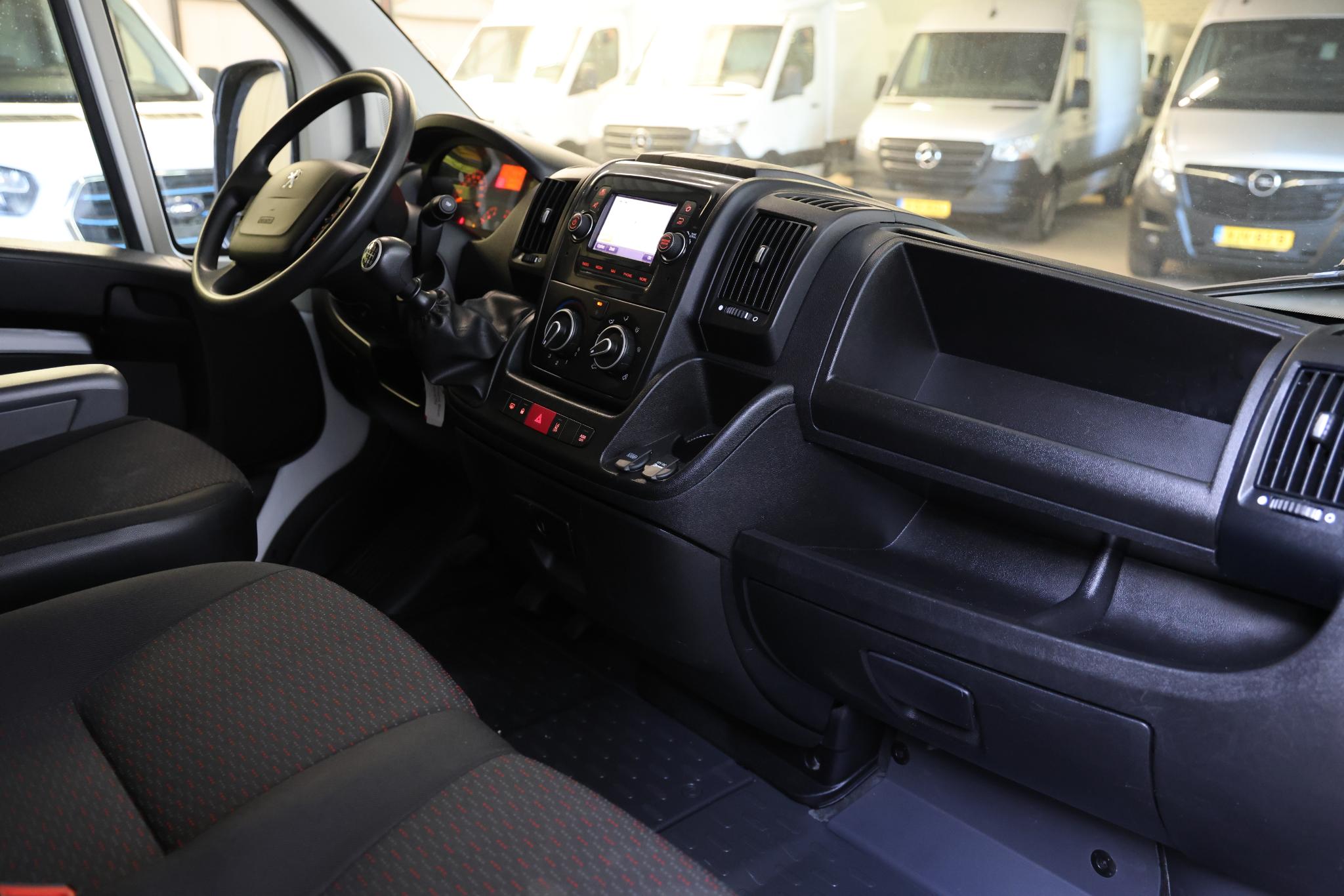Foto van Peugeot Boxer