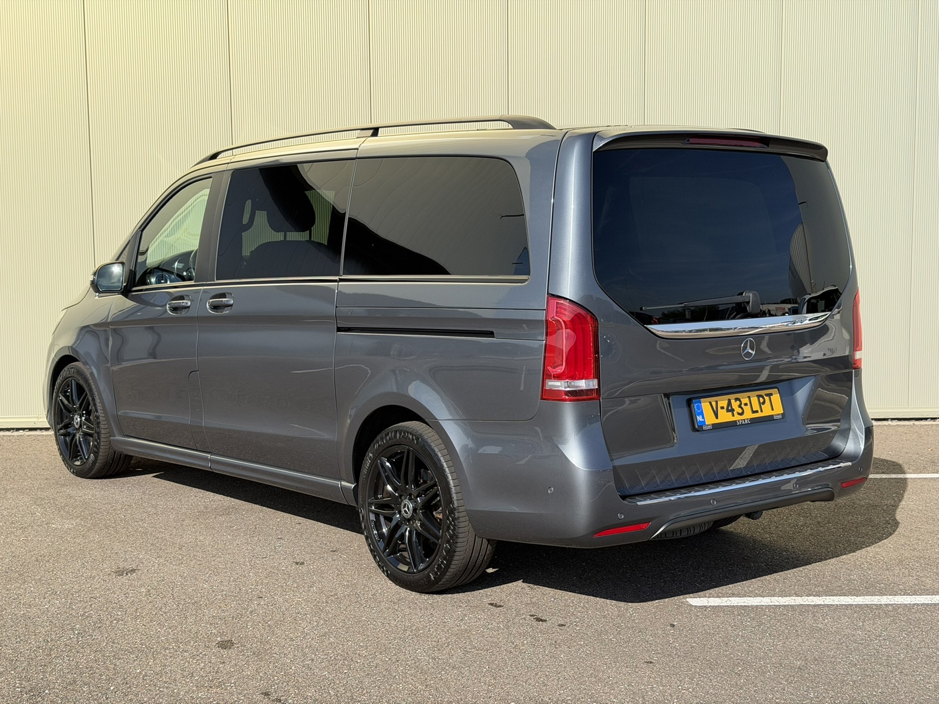 Foto van Mercedes-Benz V-klasse