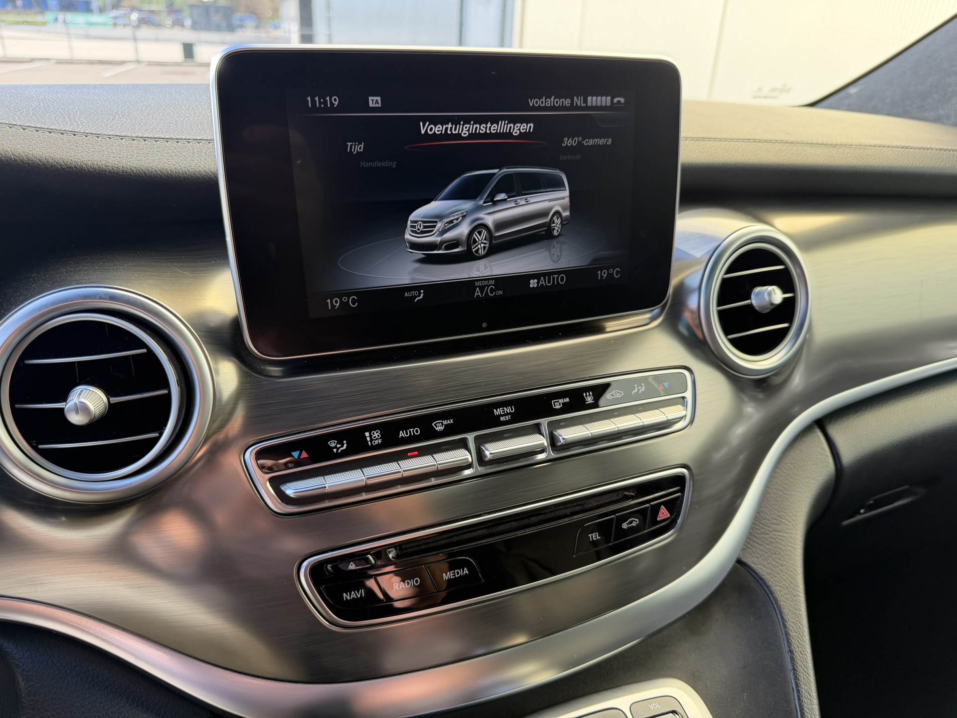 Foto van Mercedes-Benz V-klasse