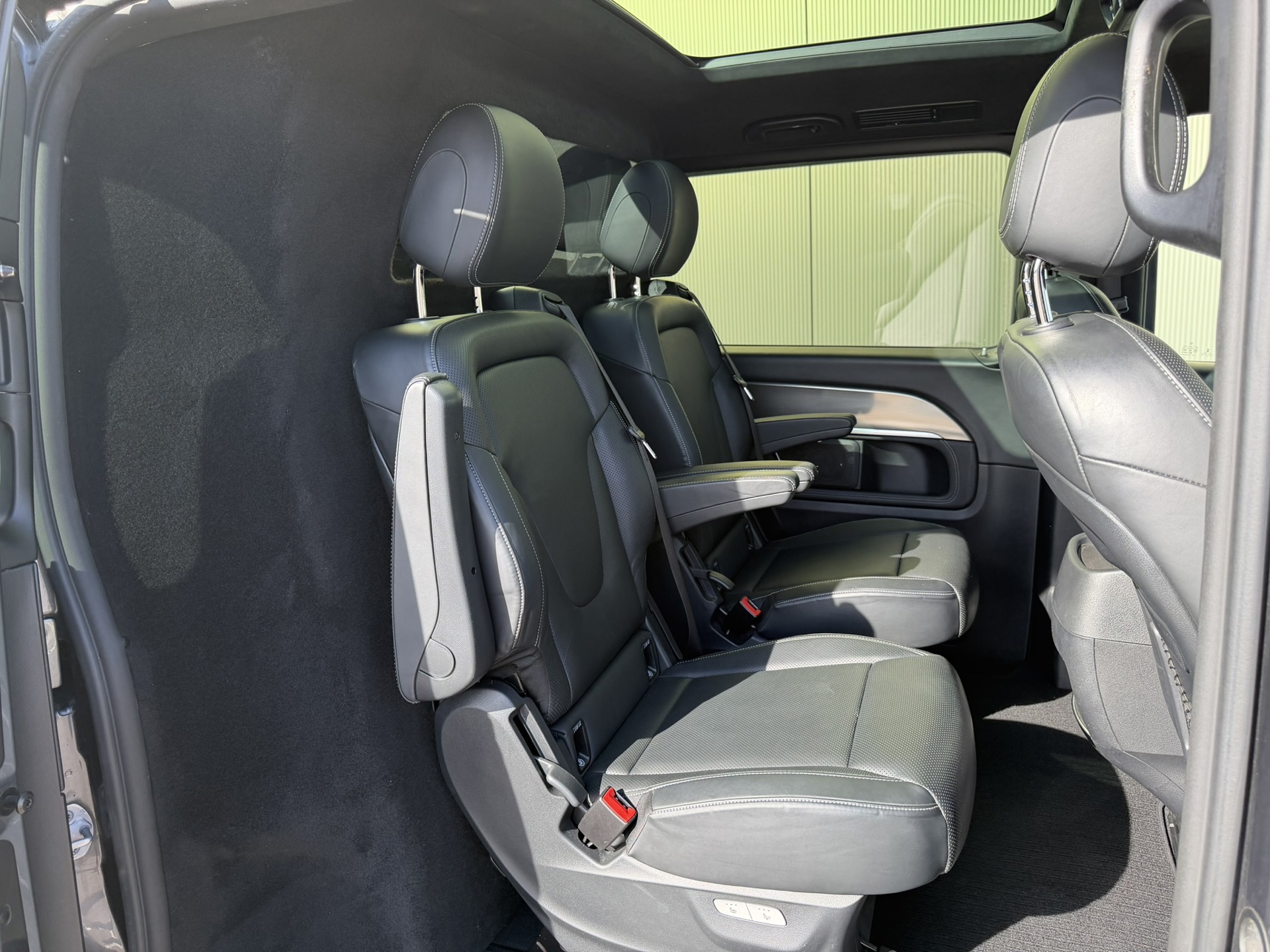 Foto van Mercedes-Benz V-klasse