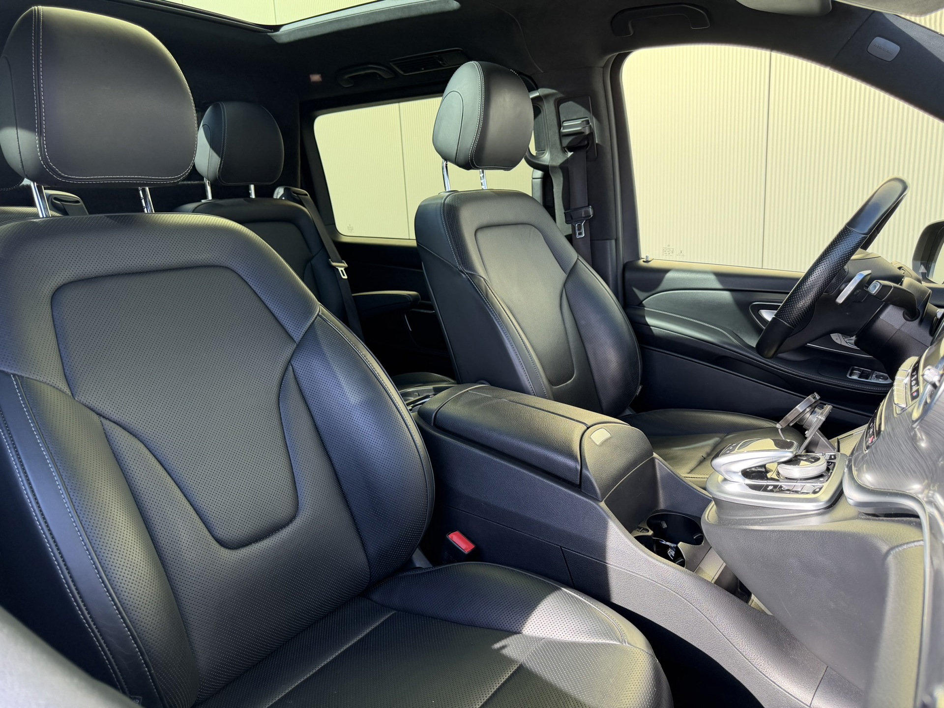 Foto van Mercedes-Benz V-klasse