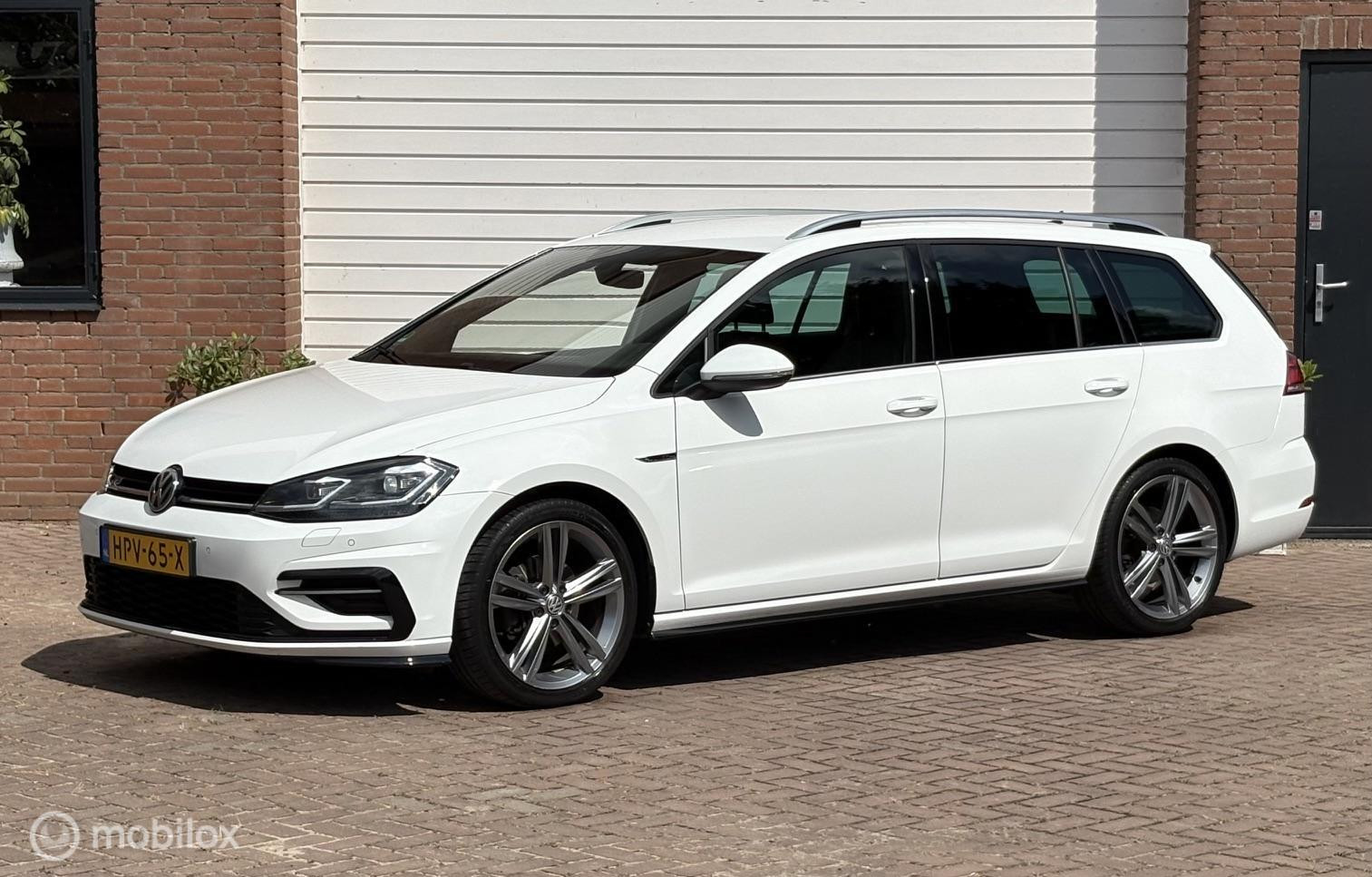 Volkswagen Golf Variant 1.4 TSI Highline R-Line Apple Camera Led 2017 - voorkant