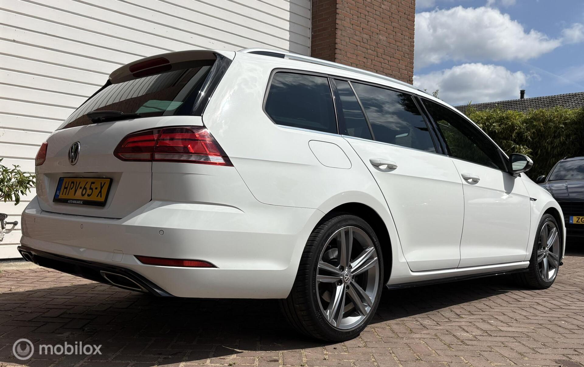 Foto van Volkswagen Golf Variant