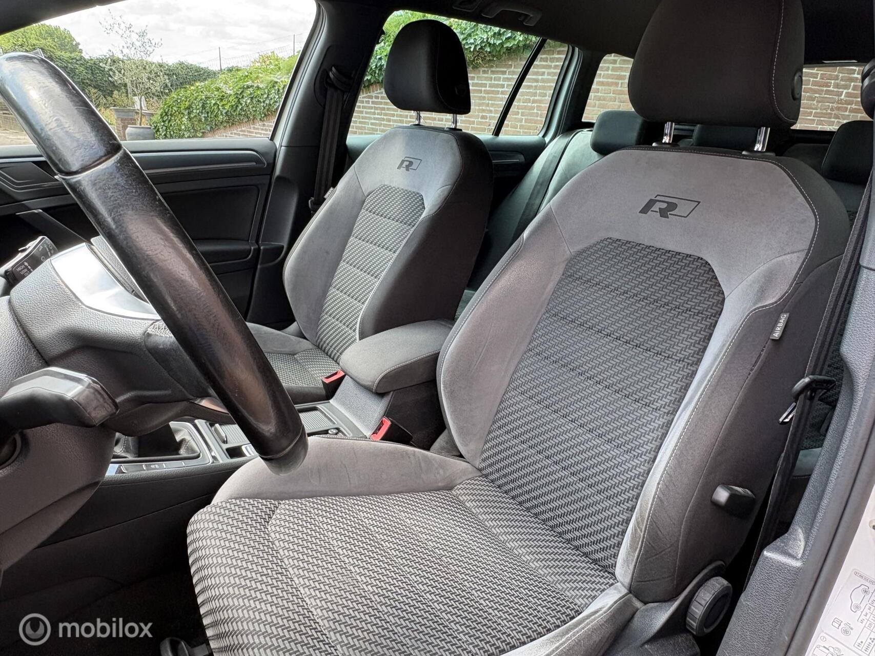 Foto van Volkswagen Golf Variant