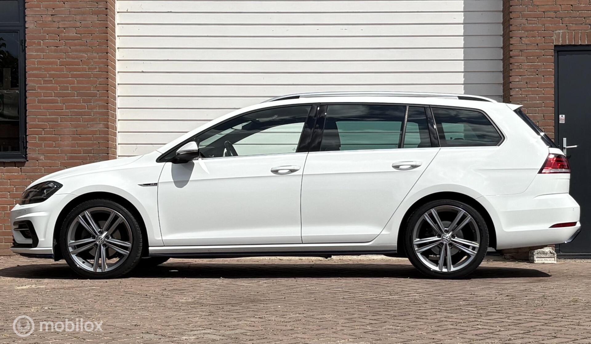 Foto van Volkswagen Golf Variant