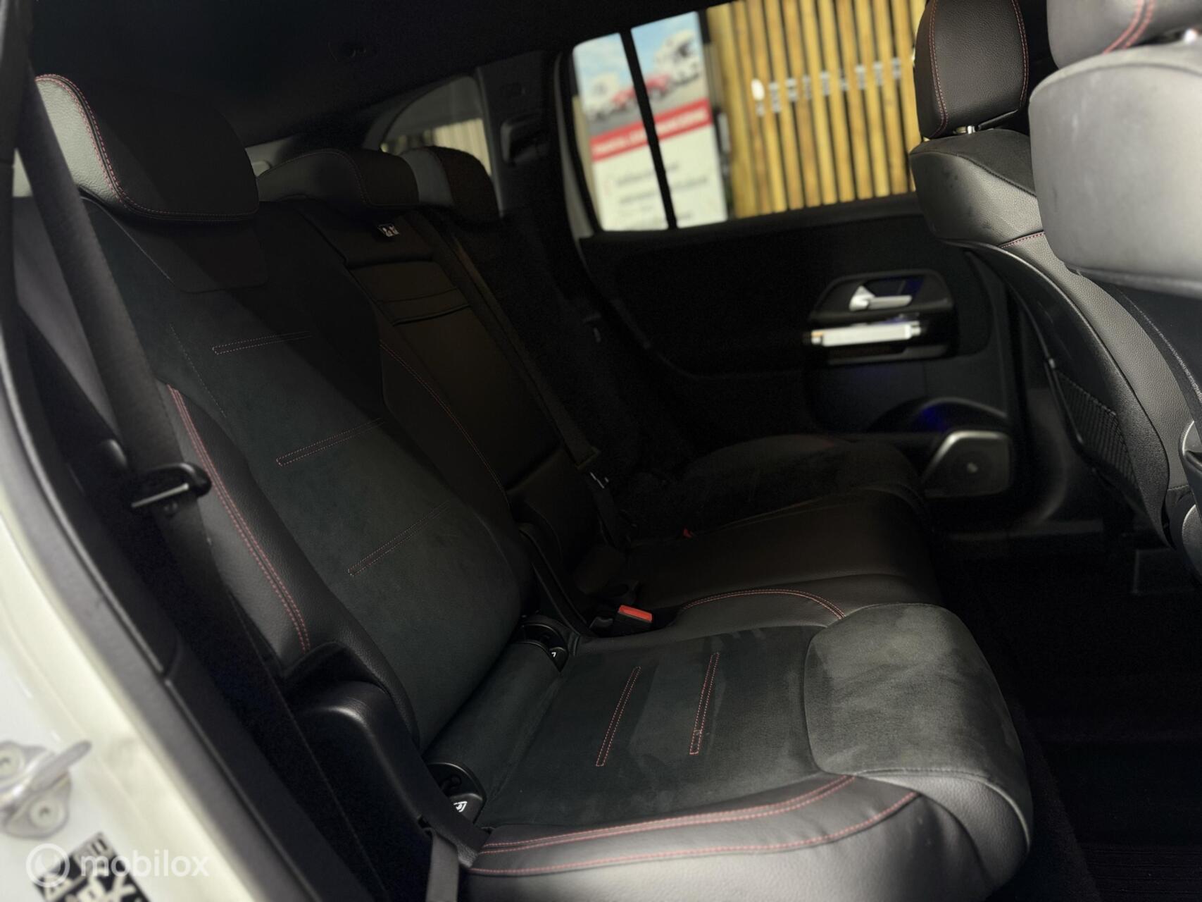 Foto van Mercedes-Benz GLB