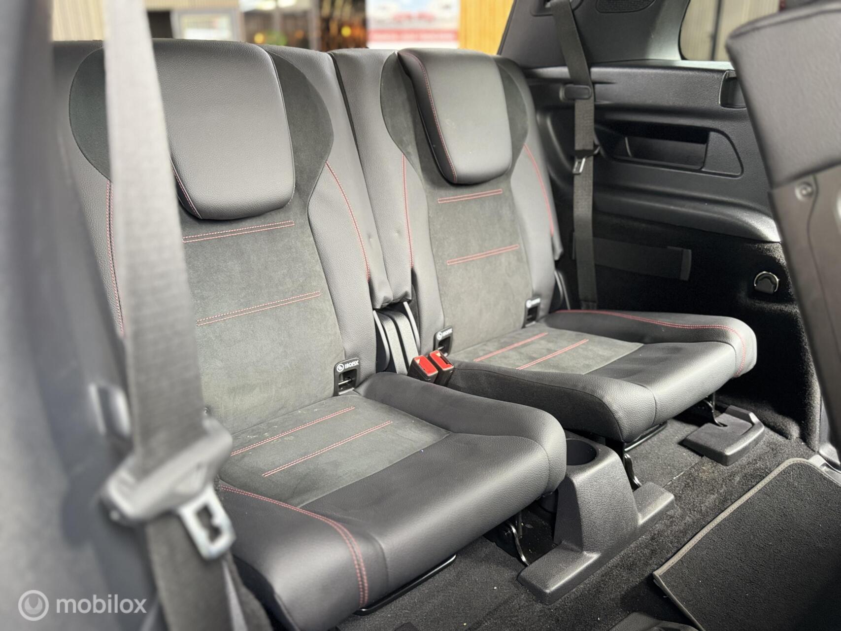 Foto van Mercedes-Benz GLB